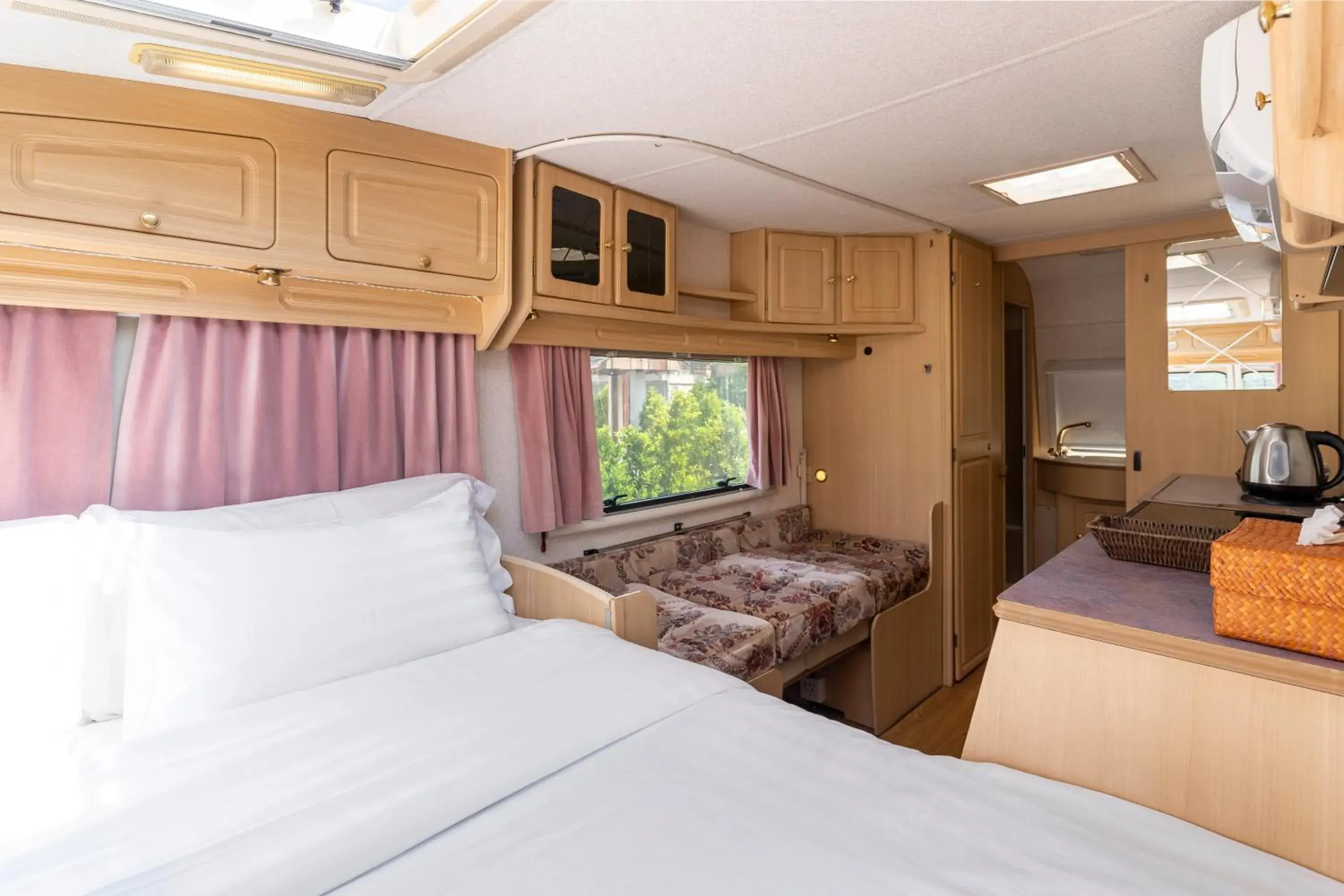 Bed in Bansaeo Garden and Resort Bed in Bansaeo Garden and Resort