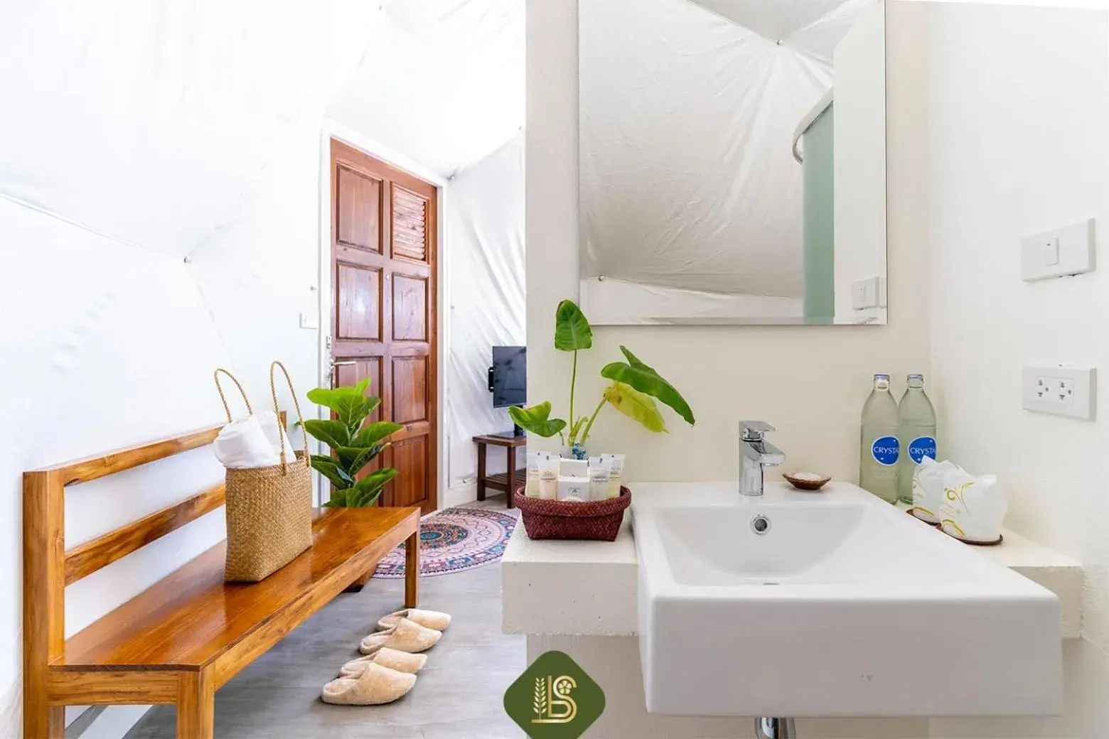 Bathroom in Bansaeo Garden and Resort Bathroom in Bansaeo Garden and Resort