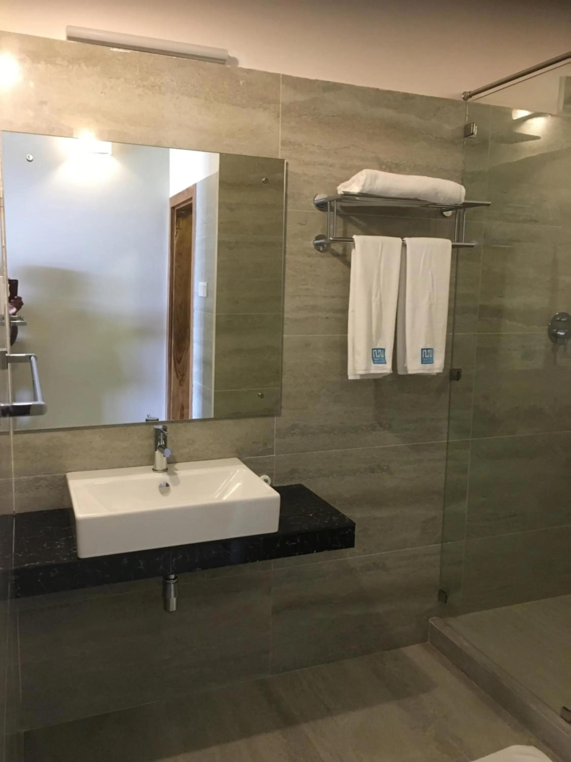 Bathroom in Twenty-Two Weligambay