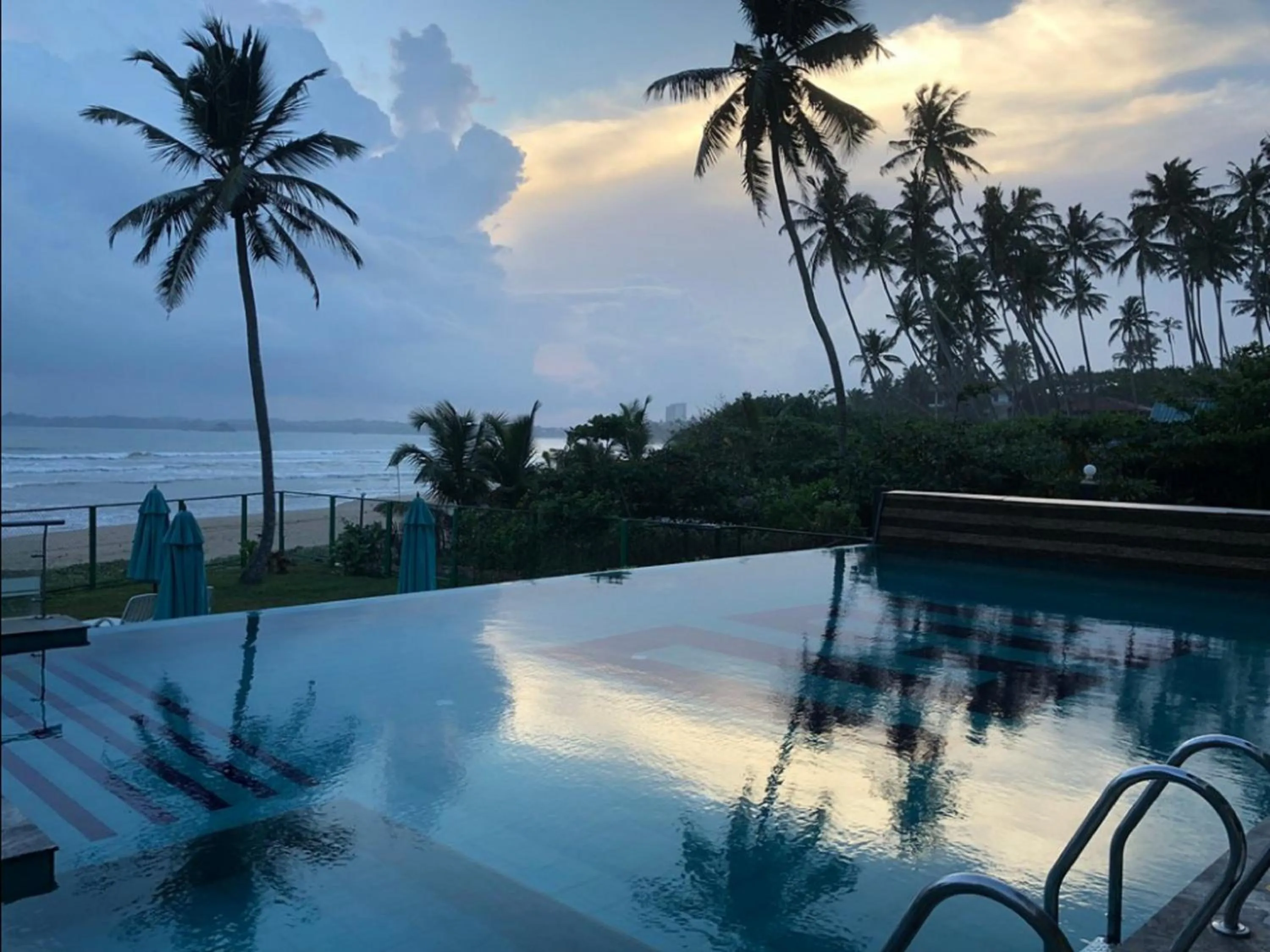 Swimming pool in Twenty-Two Weligambay