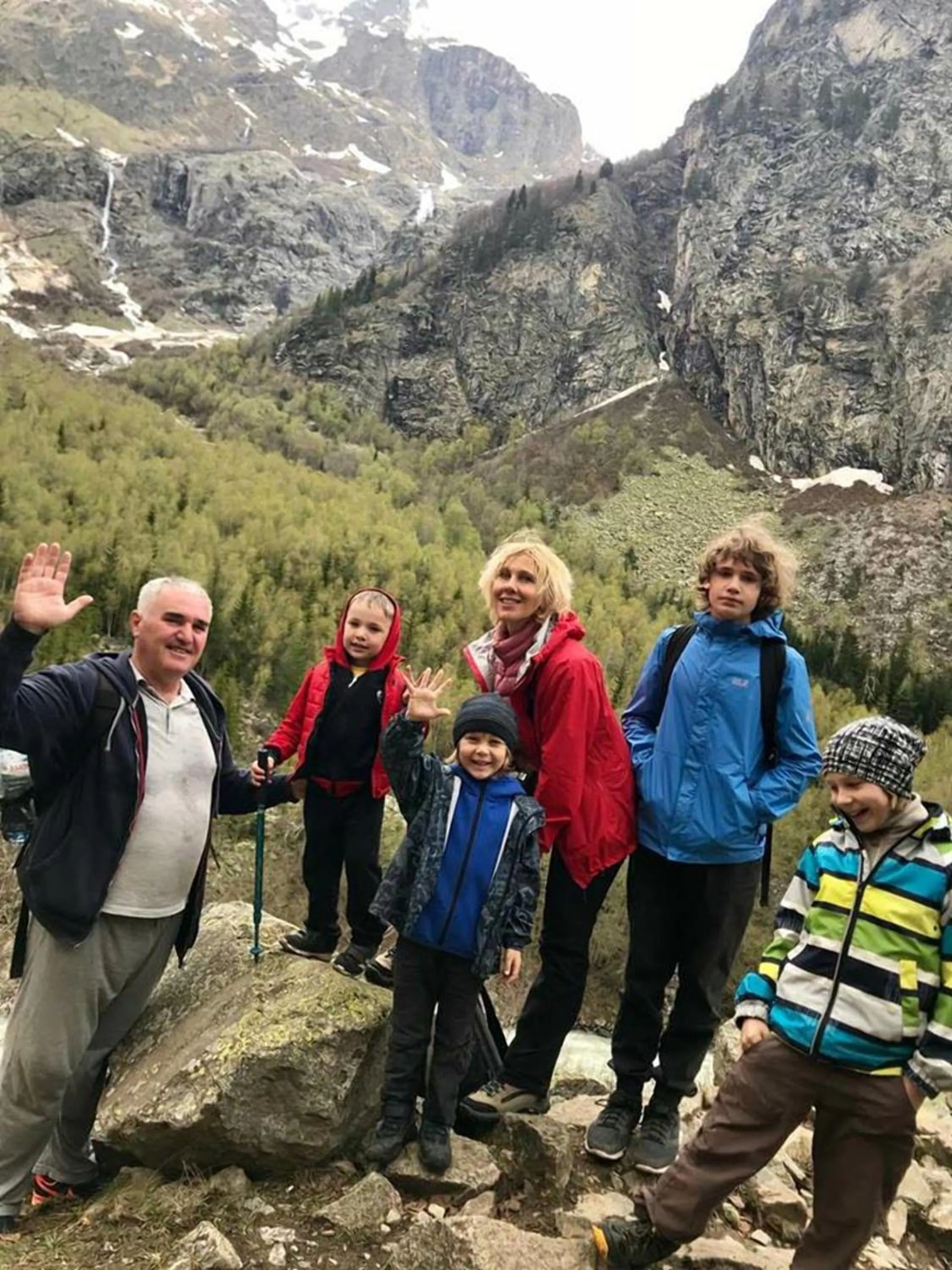 group of guests in Hotel Level