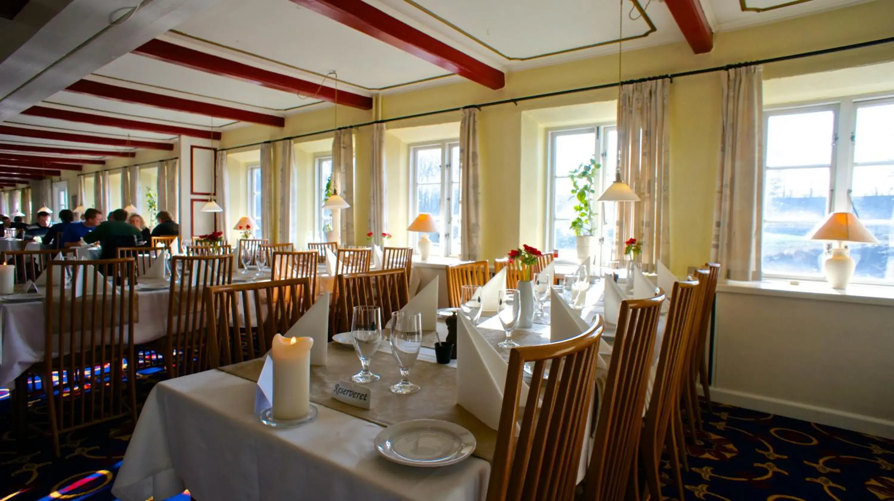 Restaurant/places to eat in Hotel Aarslev Kro Restaurant/places to eat in Hotel Aarslev Kro