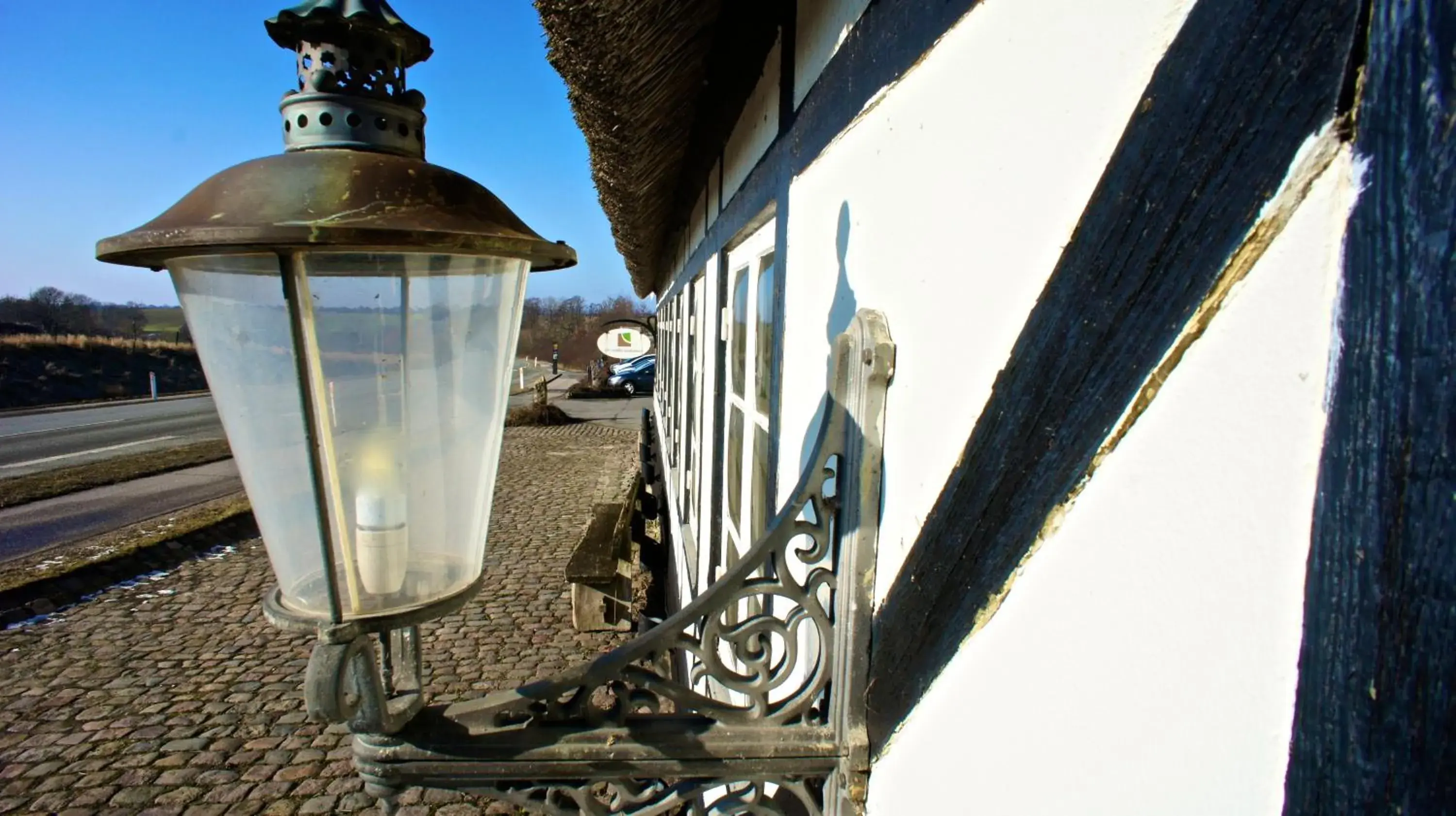 Facade/entrance in Hotel Aarslev Kro Facade/entrance in Hotel Aarslev Kro