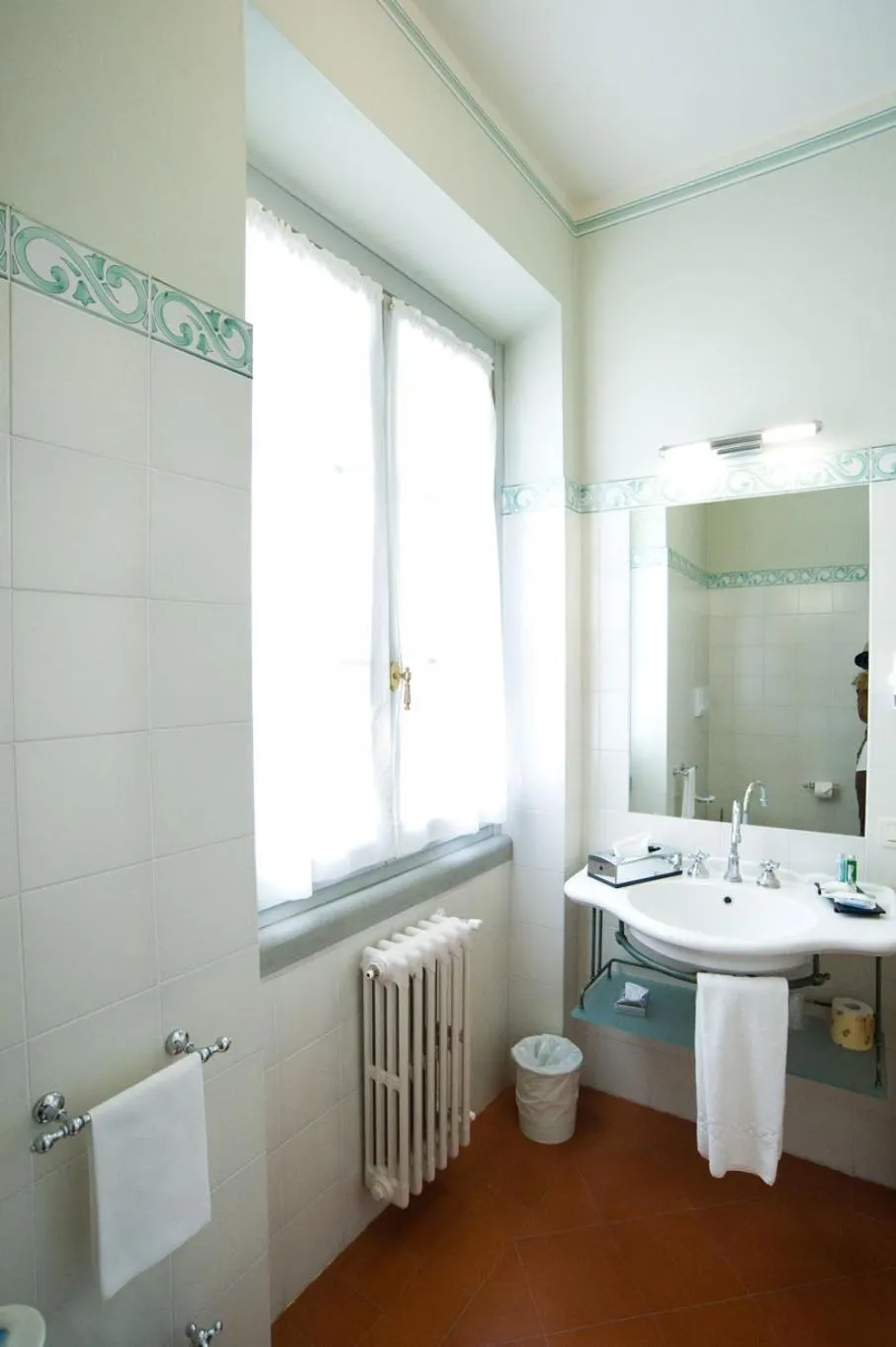 Bathroom in Hotel Villa Marsili