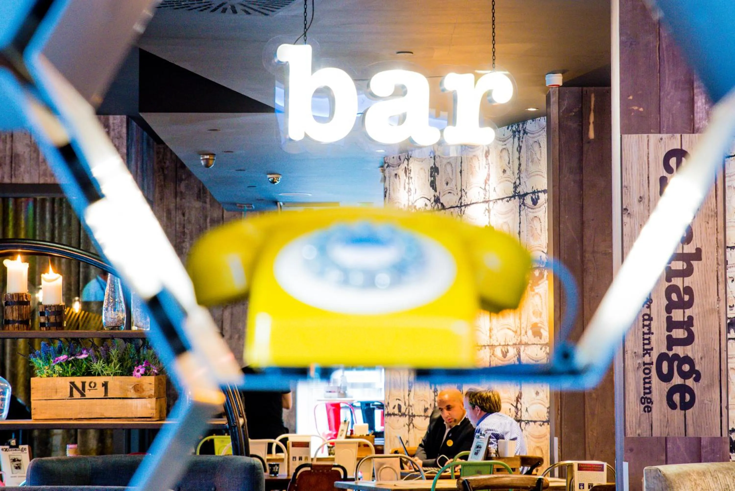 Lounge or bar in Novotel Manchester Centre