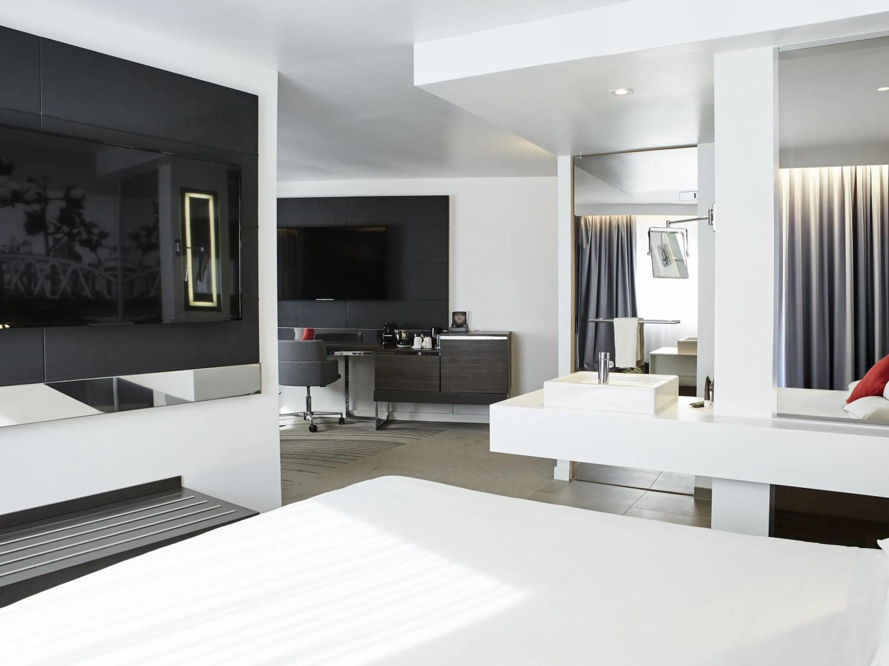 Bedroom in Novotel Manchester Centre