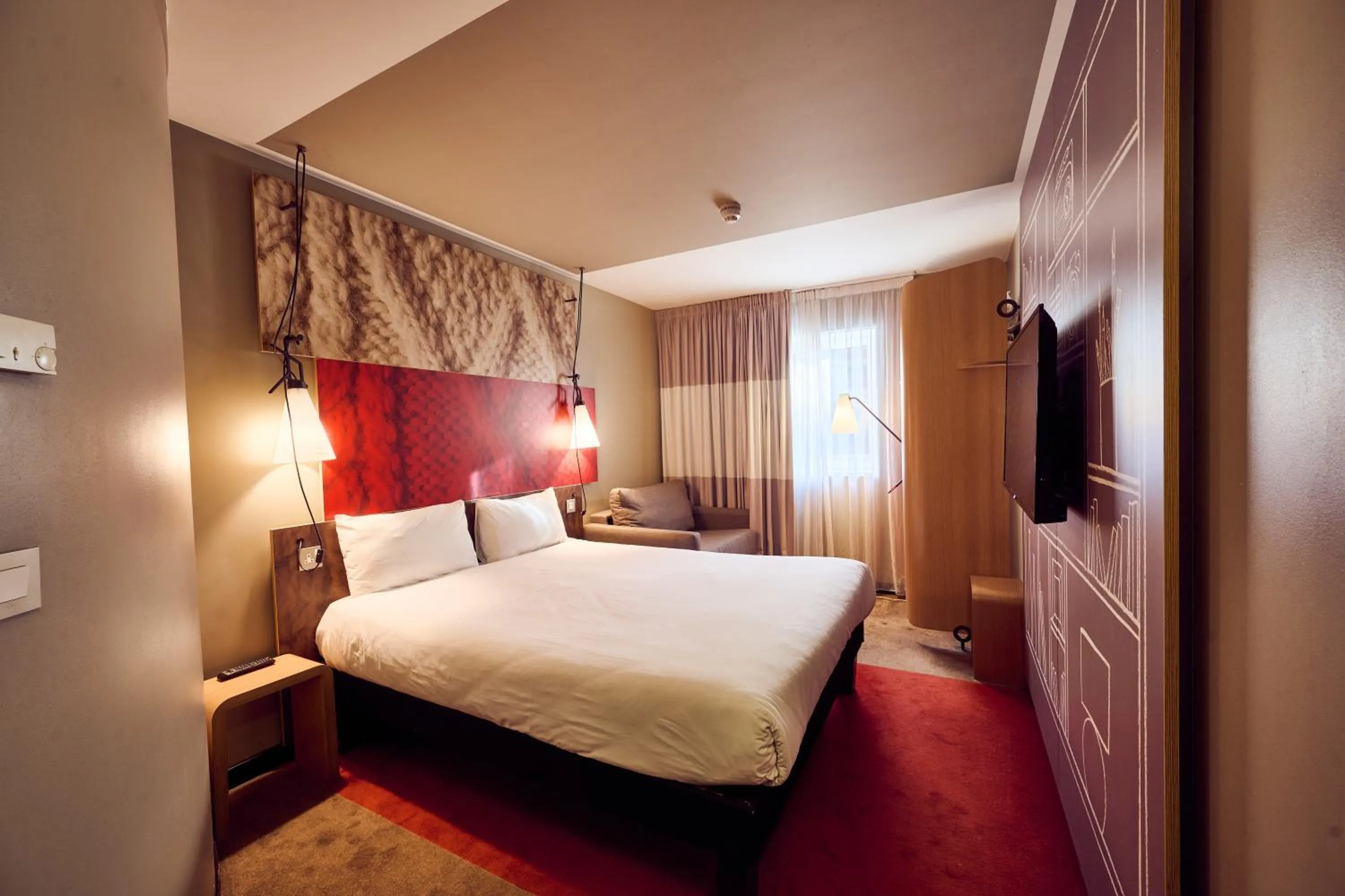 Bed in a&o Manchester City Centre