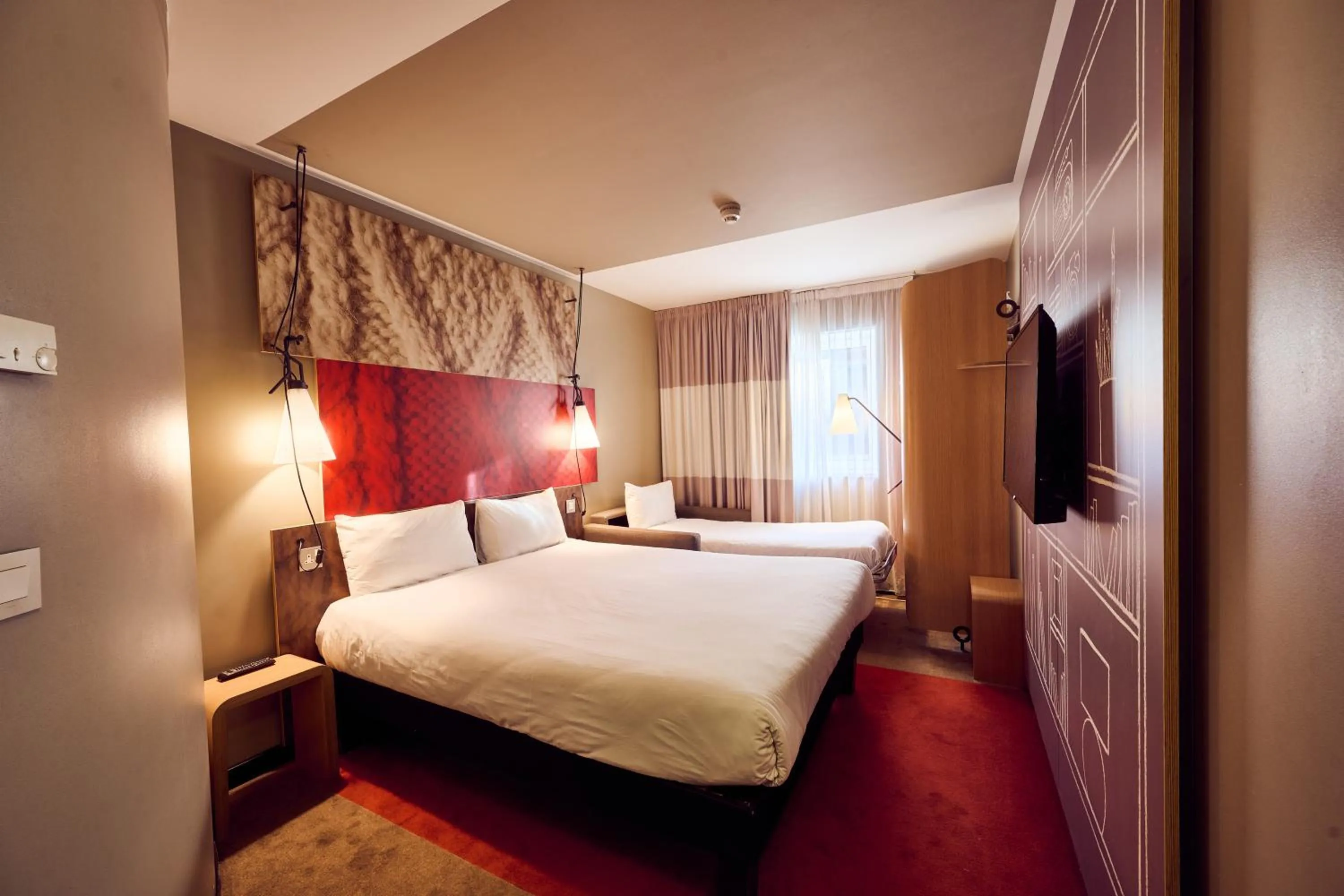 Bedroom, Bed in a&o Manchester City Centre