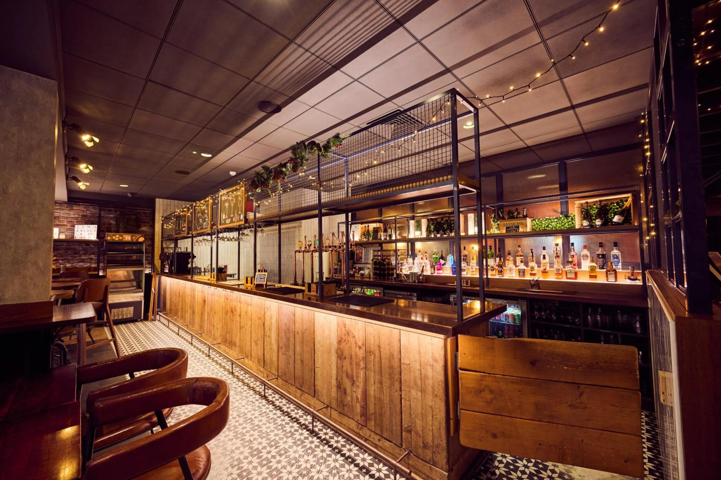 Lounge or bar in a&o Manchester City Centre