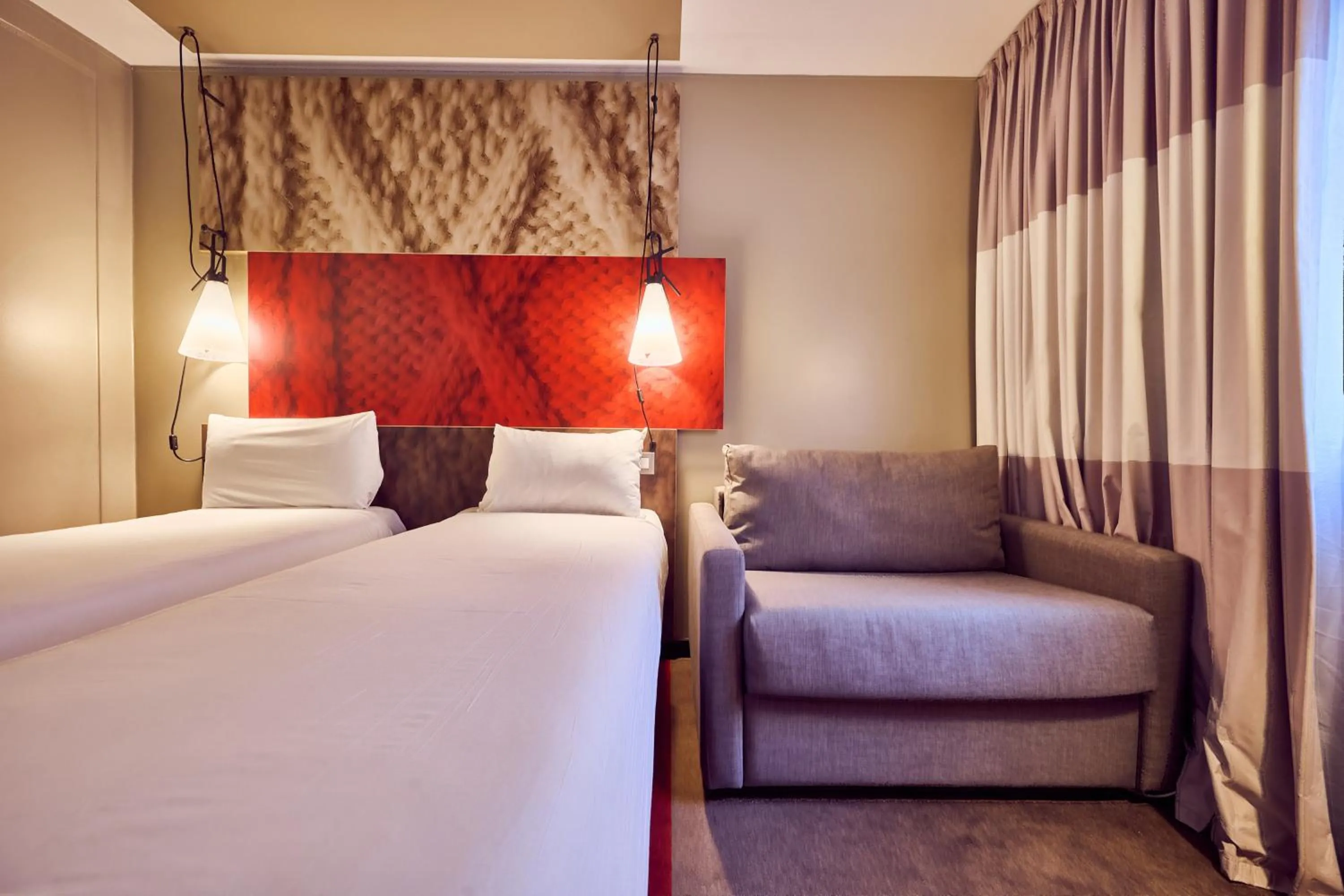 Bed in a&o Manchester City Centre