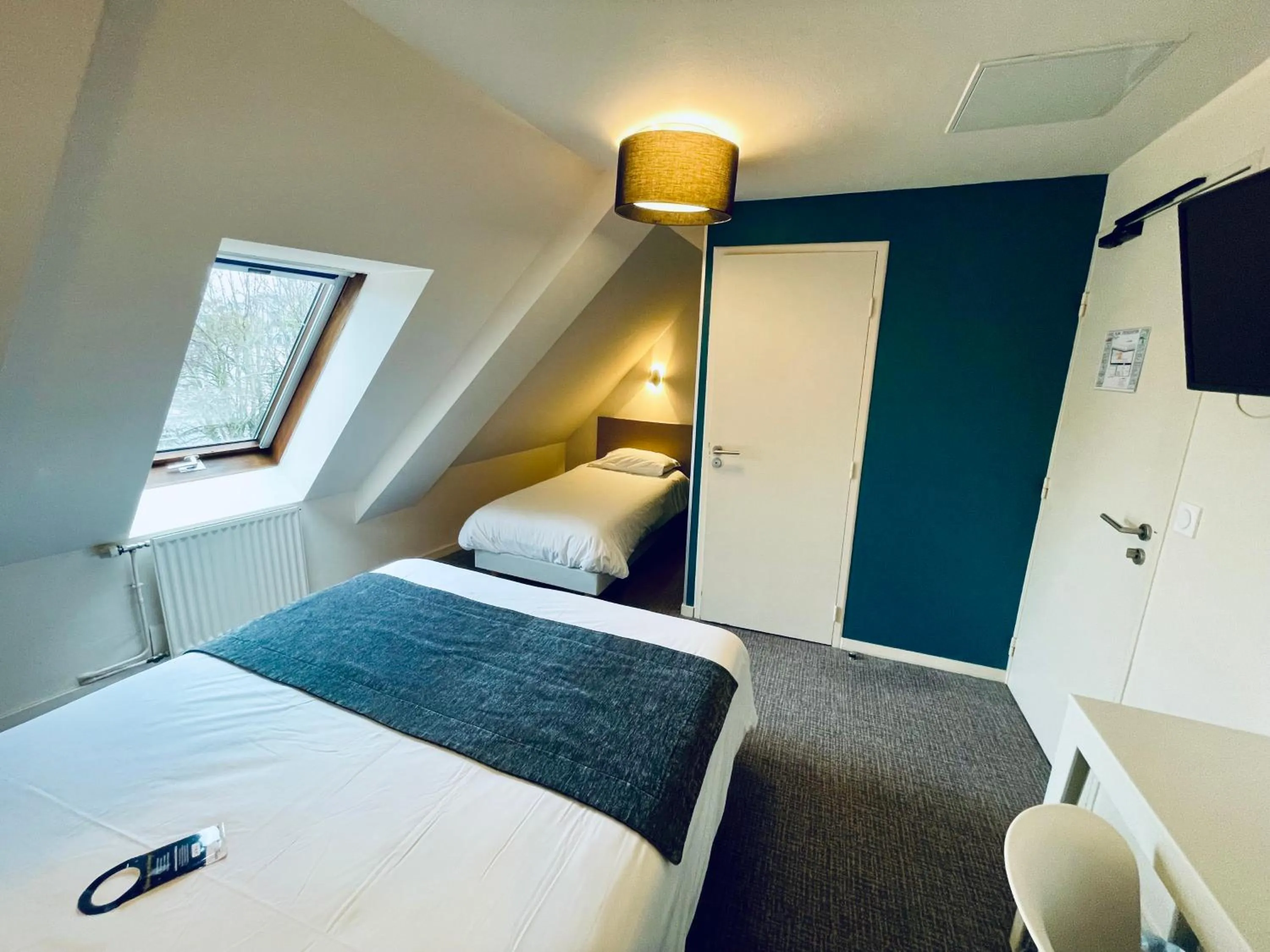 Bed in Hôtel Du Port