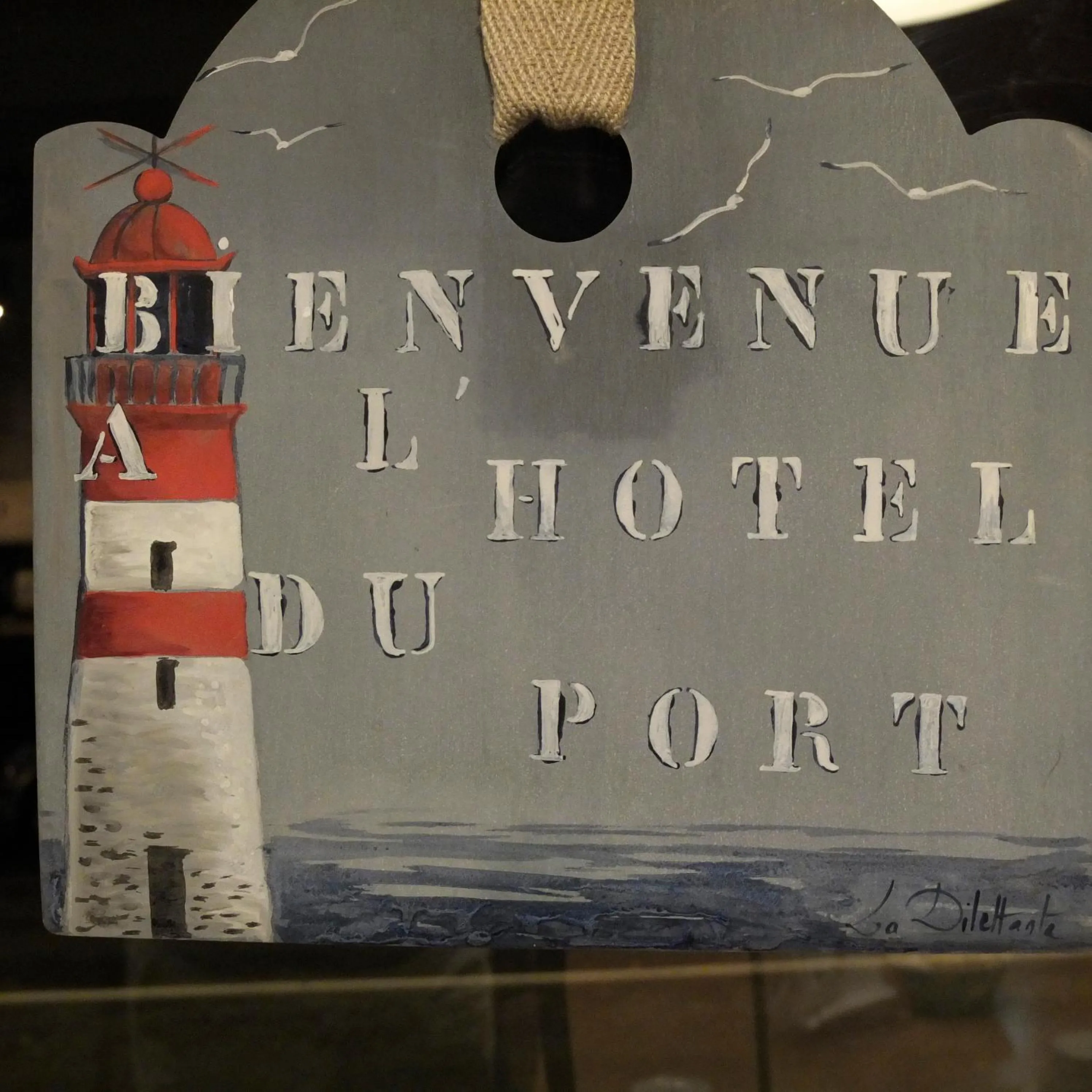 Facade/entrance in Hôtel Du Port