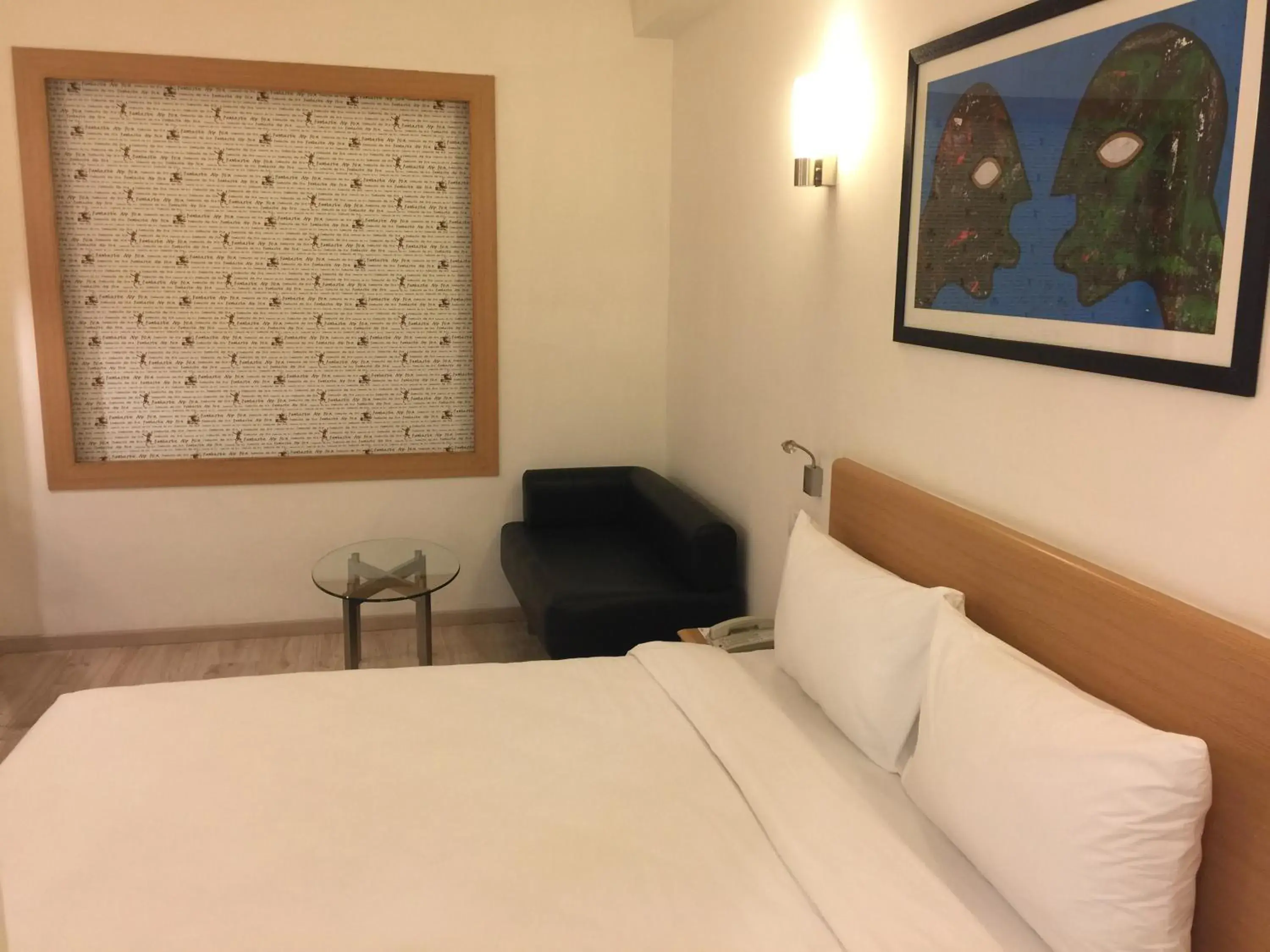 Other, Bed in Red Fox Hotel, Sector 60, Gurugram