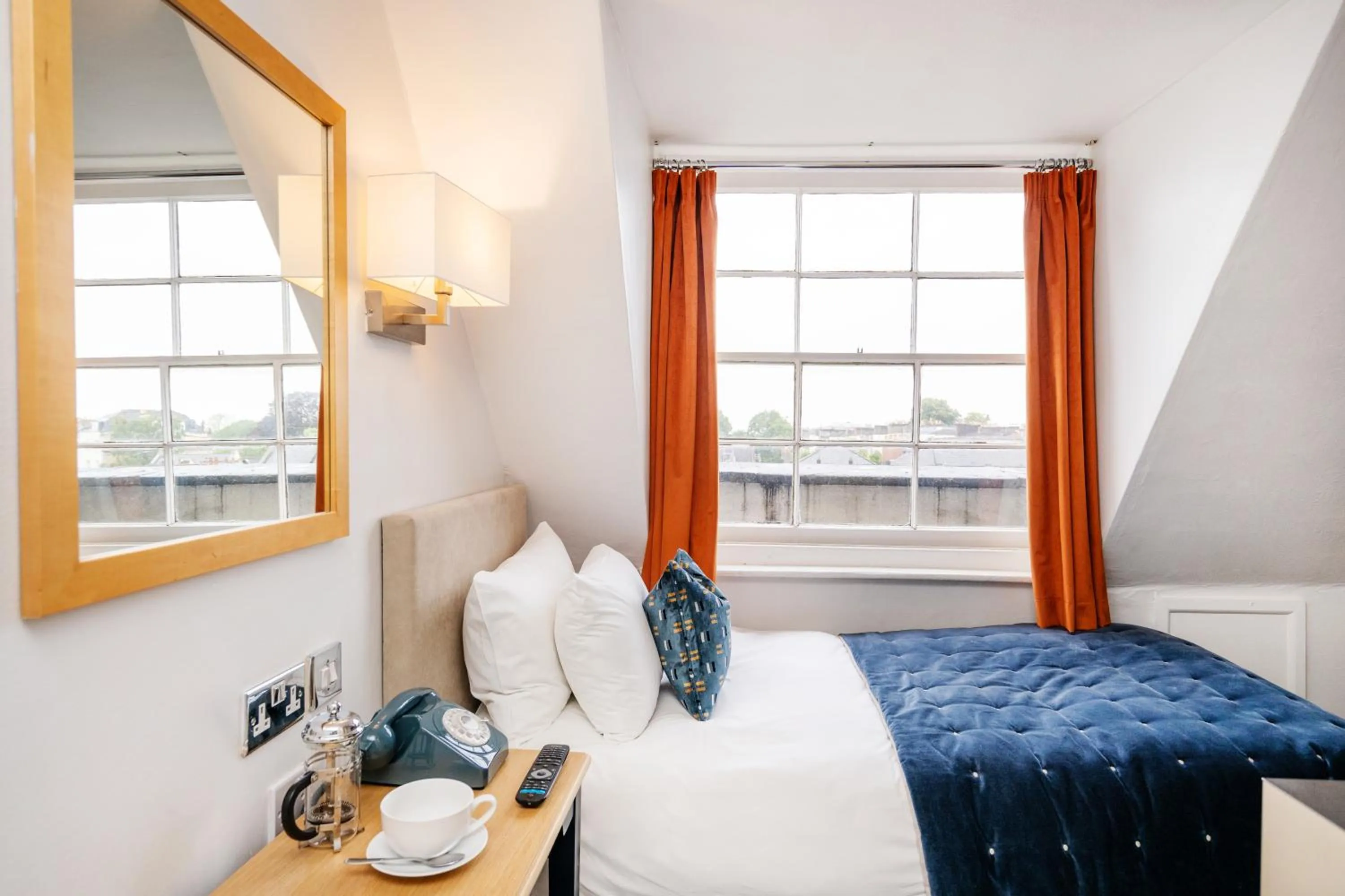 Bed in The Rodney Hotel