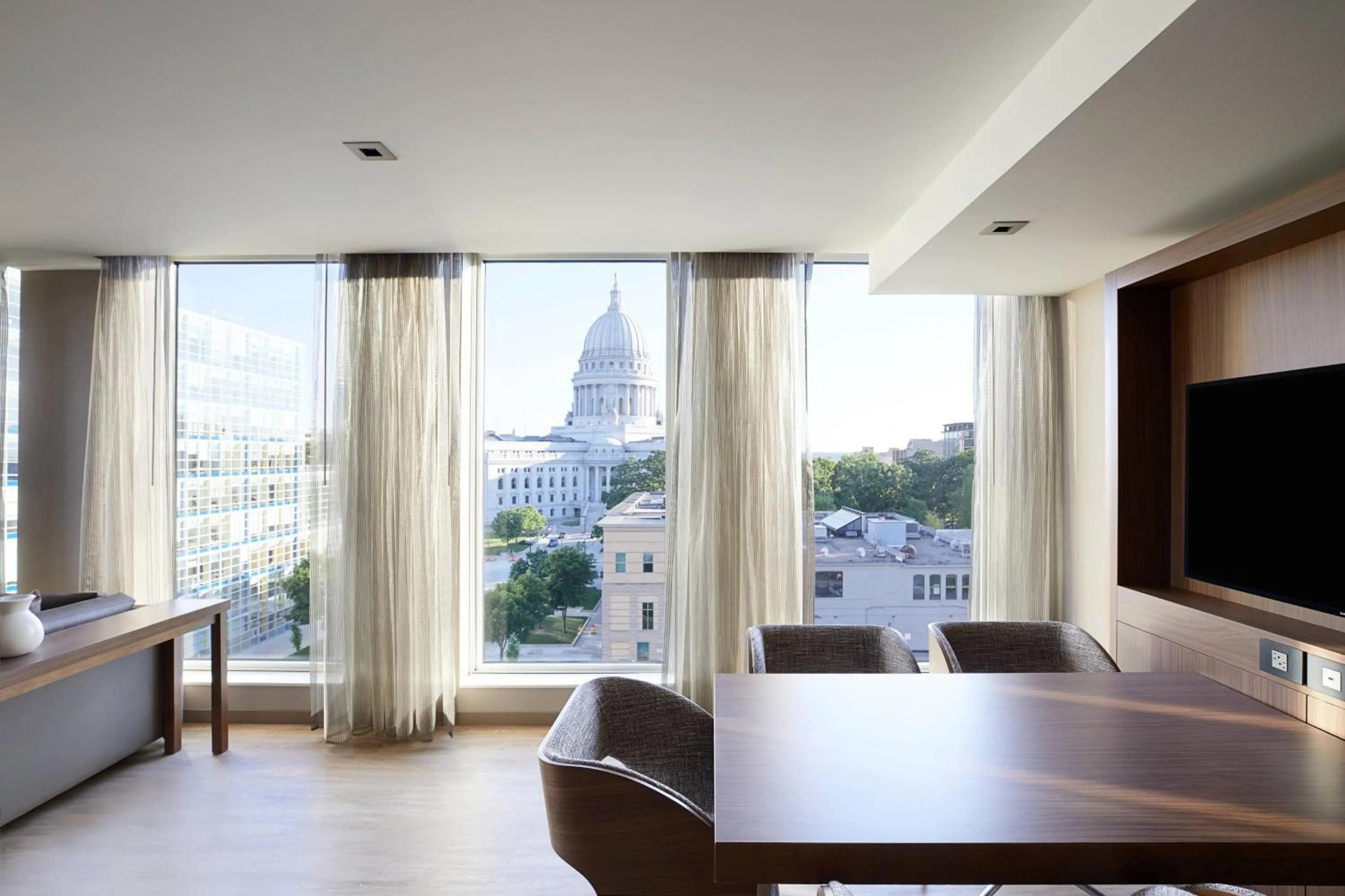 Meeting/conference room in AC Hotel by Marriott Madison Downtown