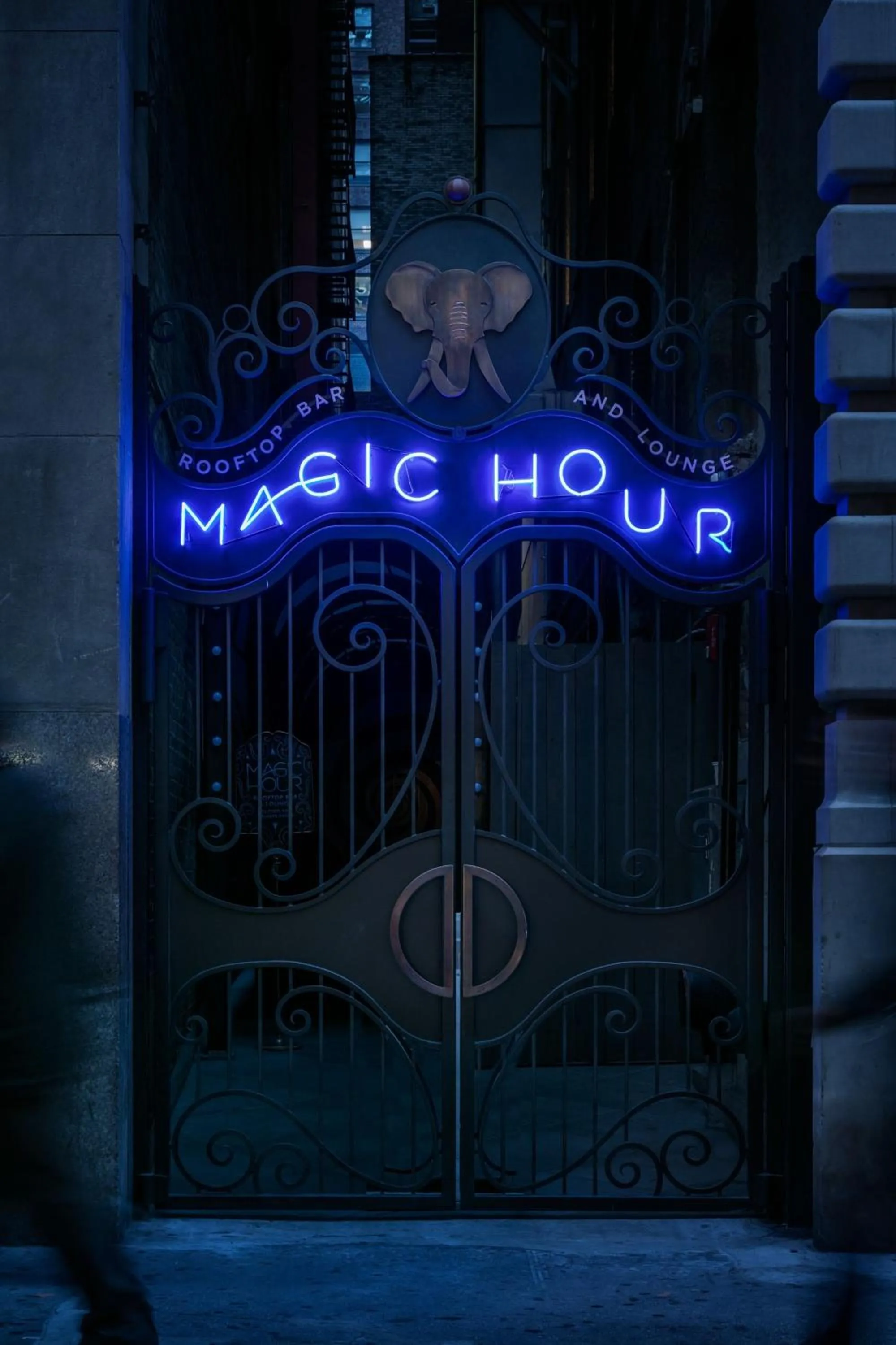 Lounge or bar in MOXY NYC Times Square