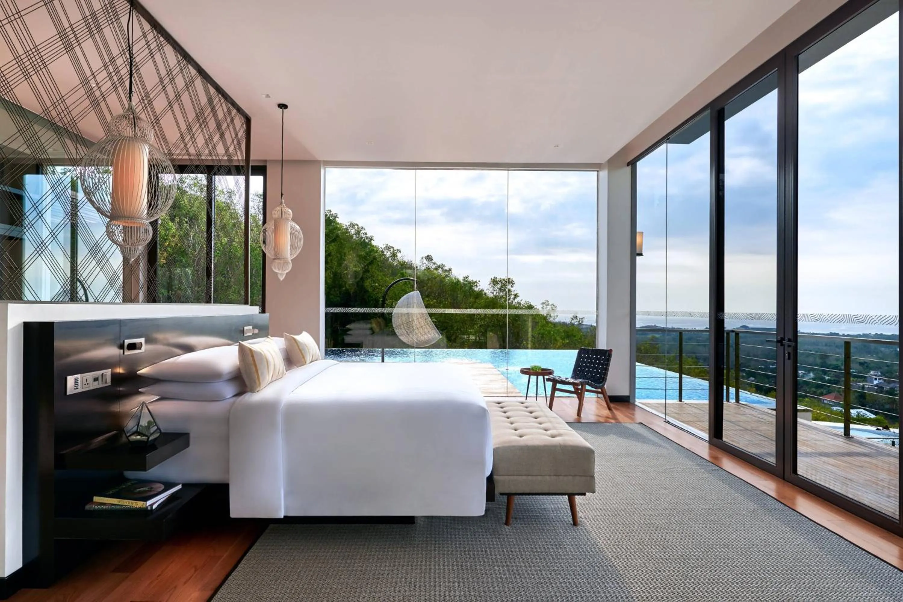 Bedroom, Bed in Renaissance Bali Uluwatu Resort & Spa