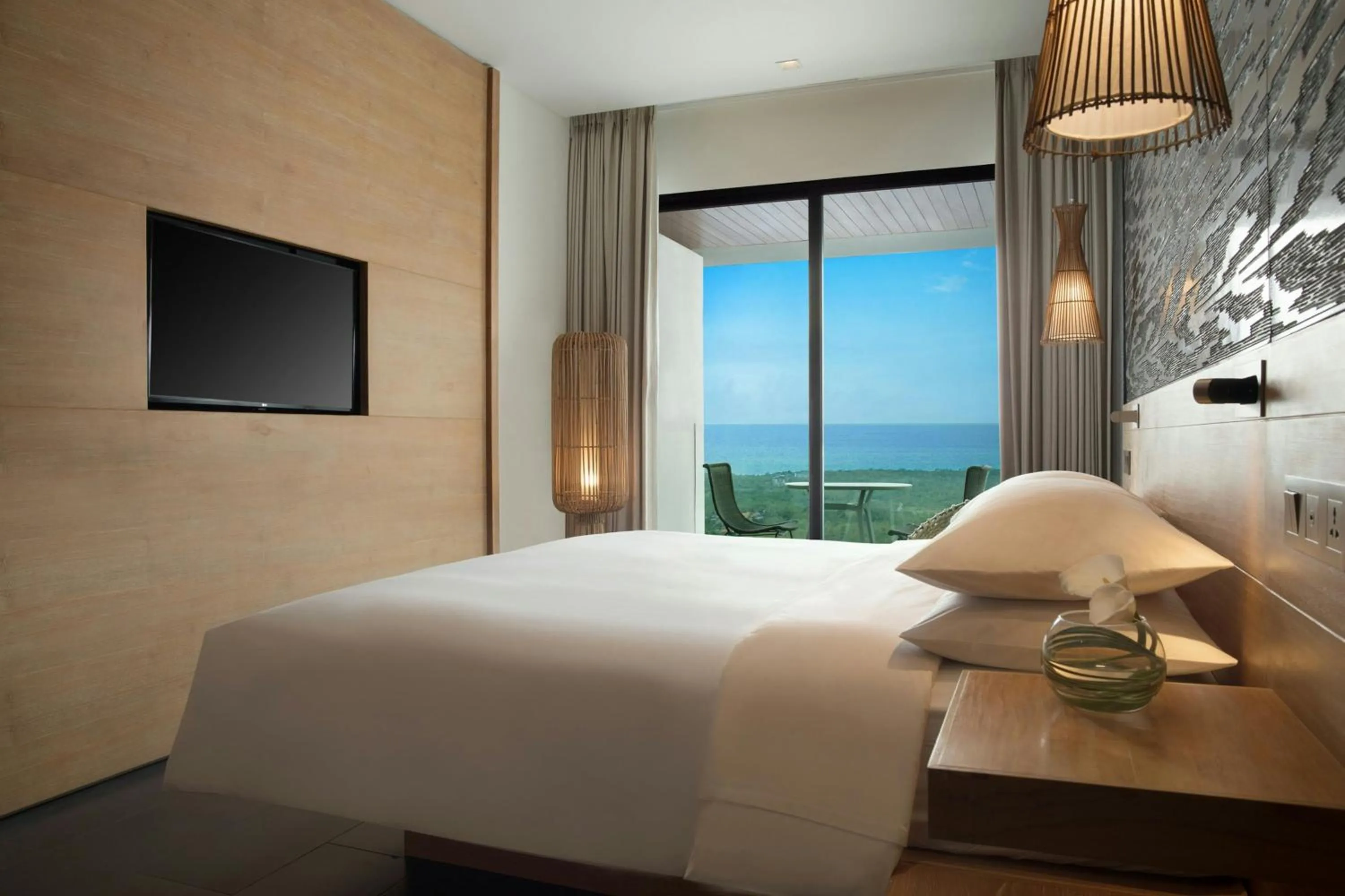 Bedroom, Bed in Renaissance Bali Uluwatu Resort & Spa