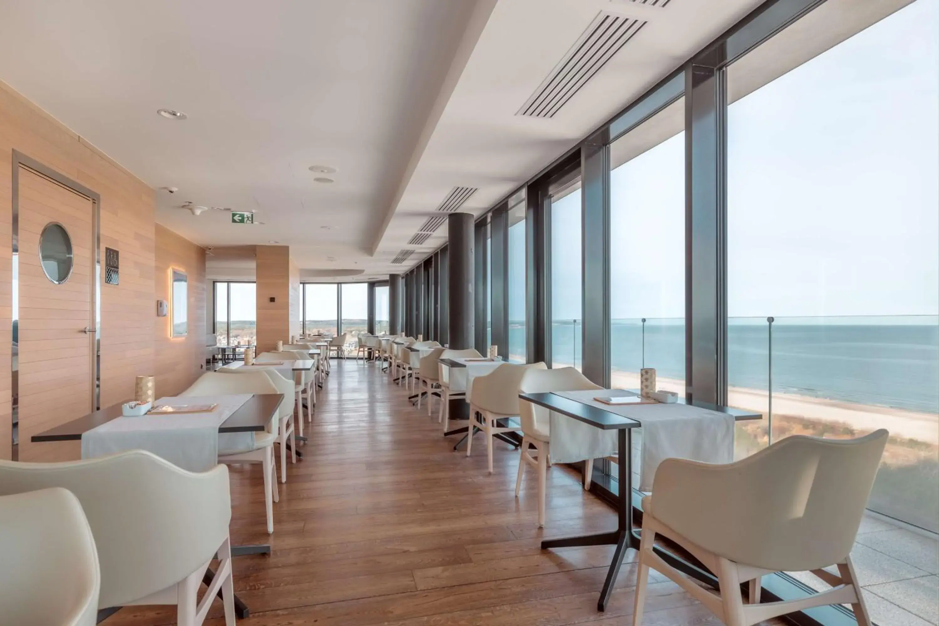Restaurant/places to eat in Radisson Blu Resort Swinoujscie Restaurant/places to eat in Radisson Blu Resort Swinoujscie