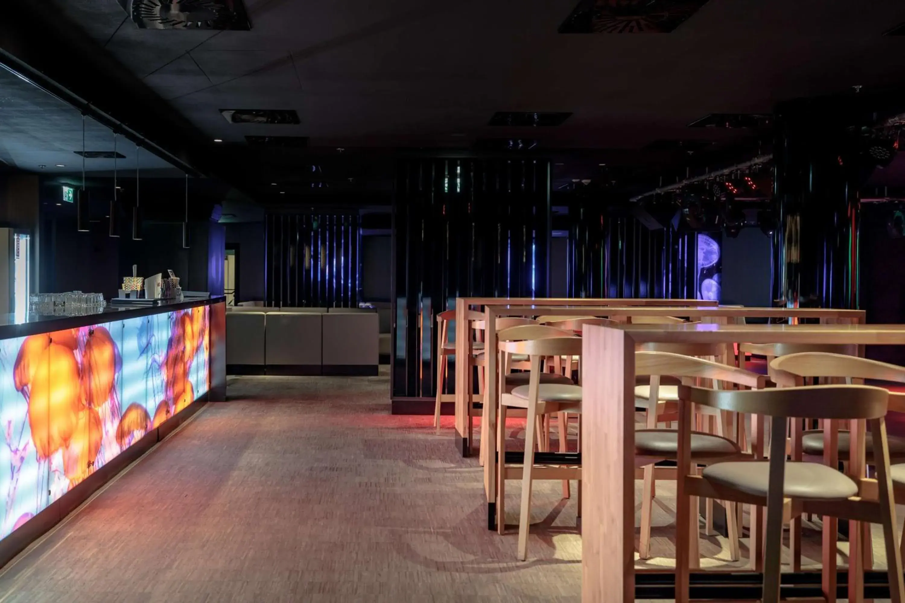 Lounge or bar in Radisson Blu Resort Swinoujscie Lounge or bar in Radisson Blu Resort Swinoujscie