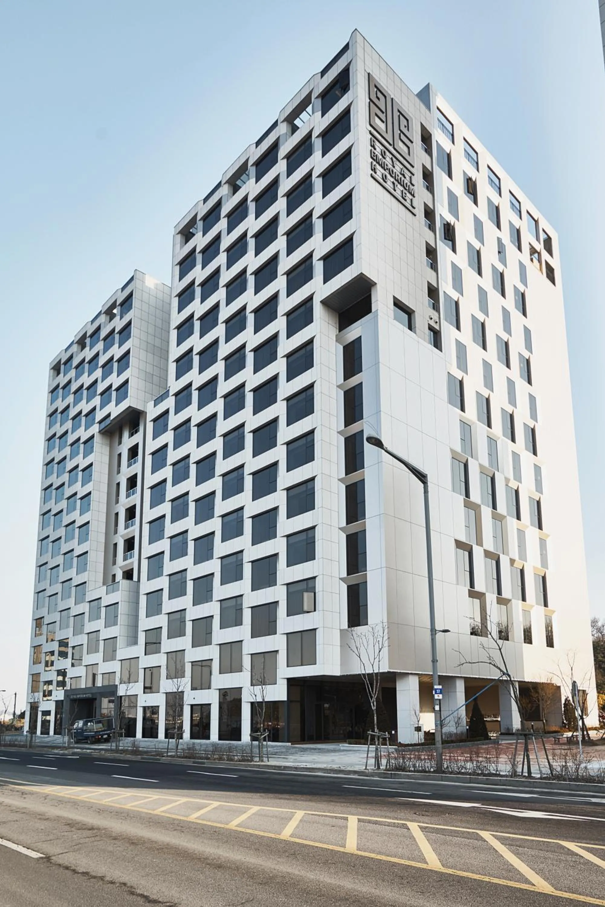 Property building in Royal Emporium Incheon Airport