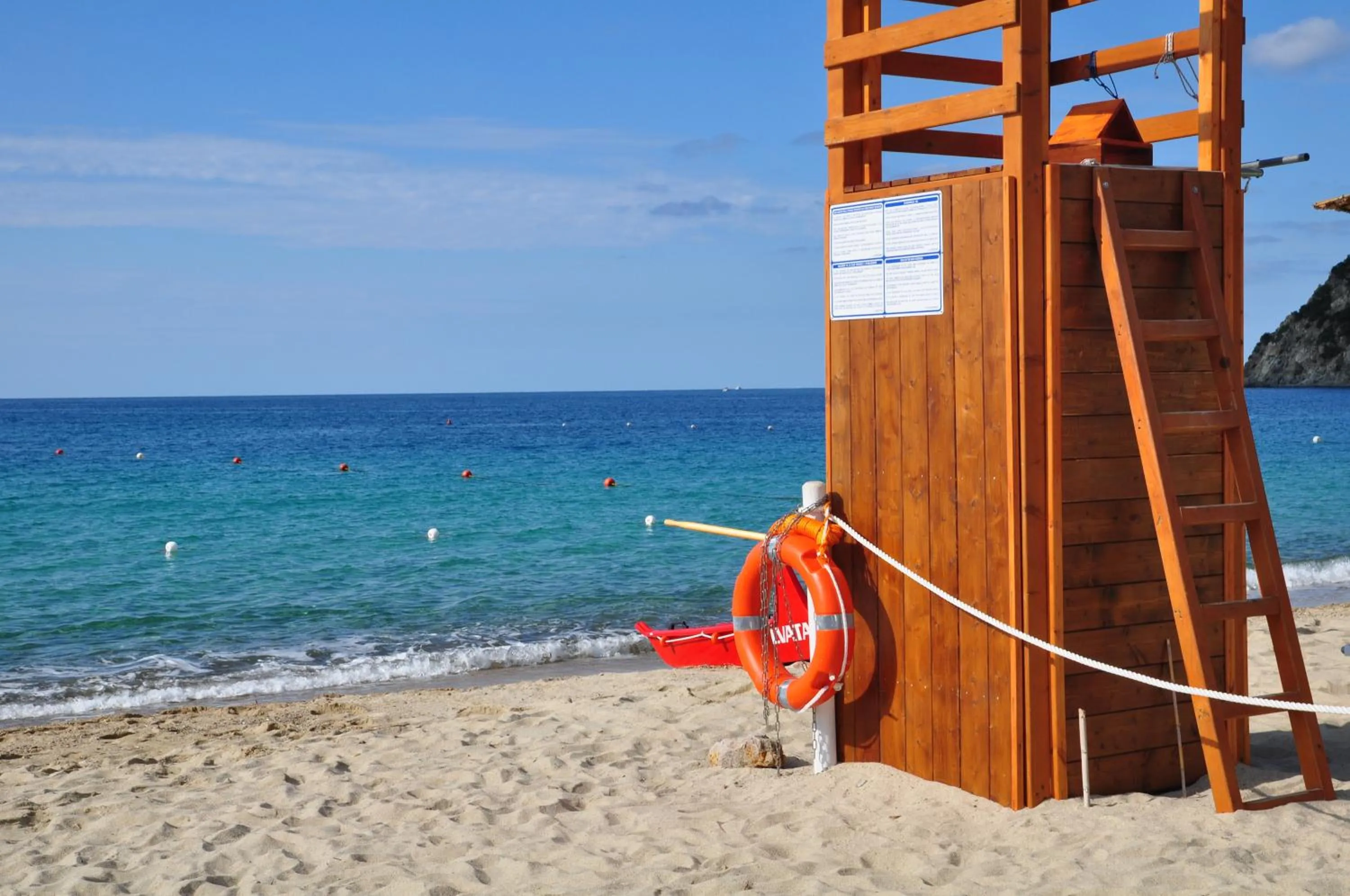 Beach in Hotel Su Giganti