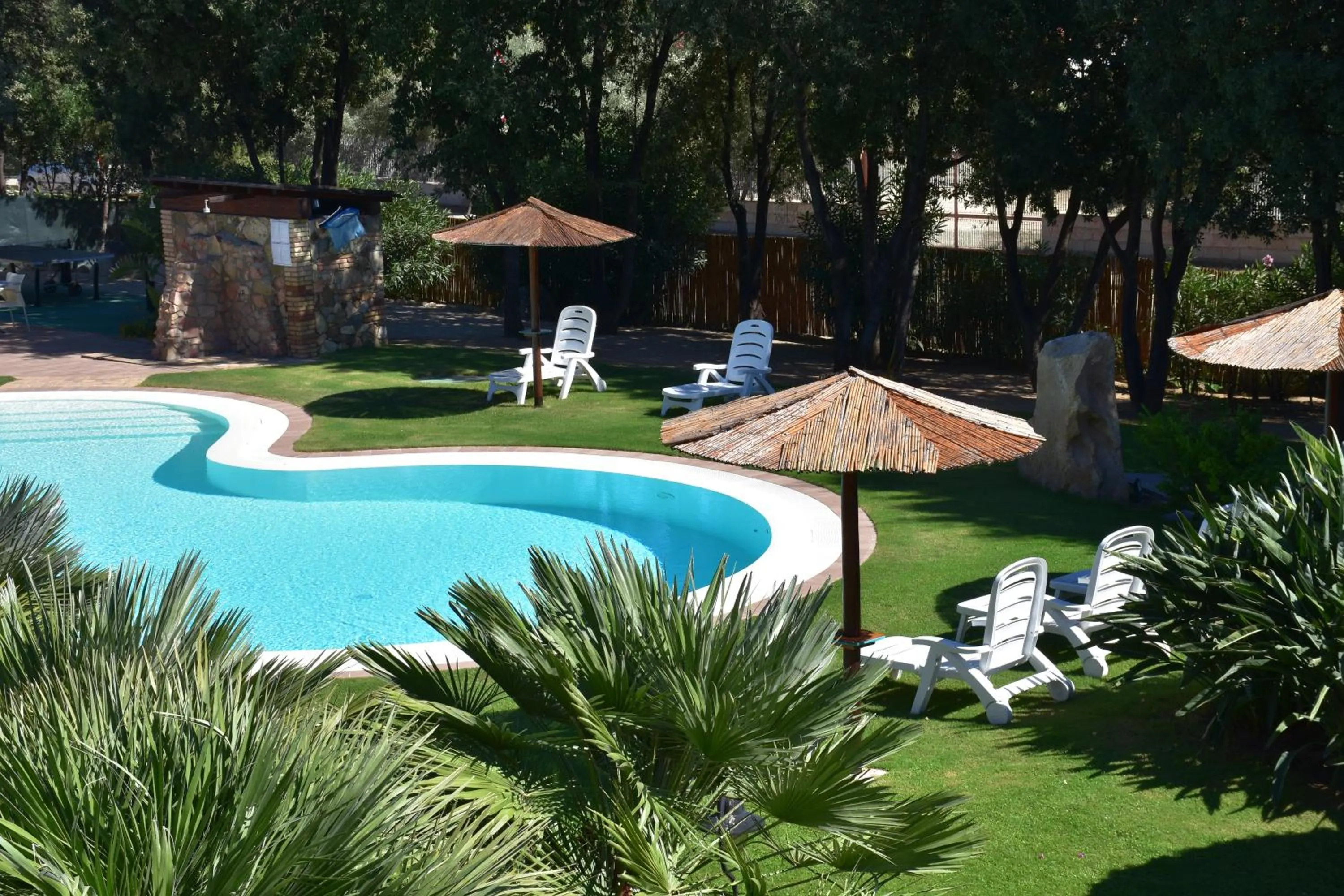 Garden view in Hotel Su Giganti