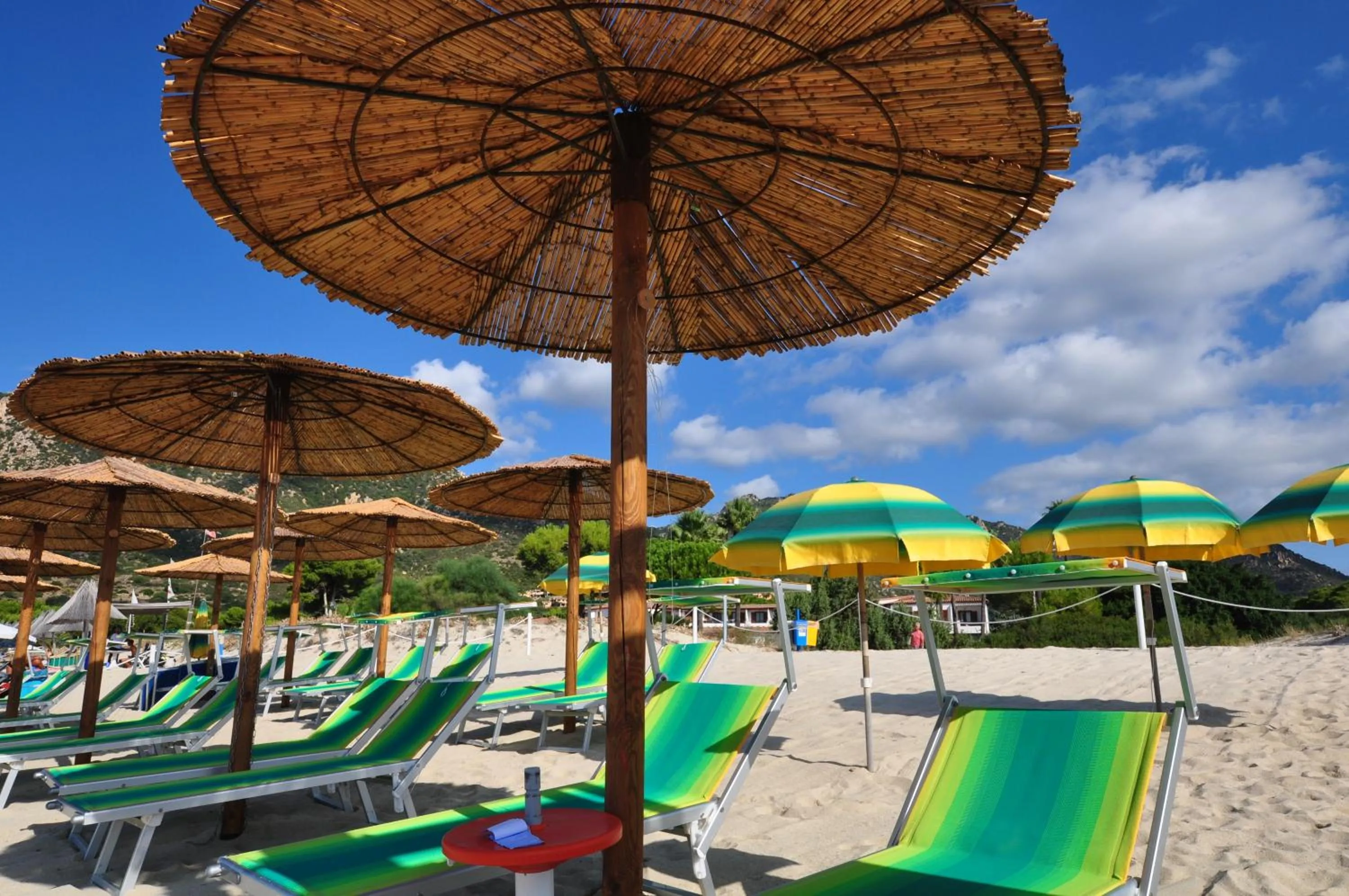 Beach in Hotel Su Giganti