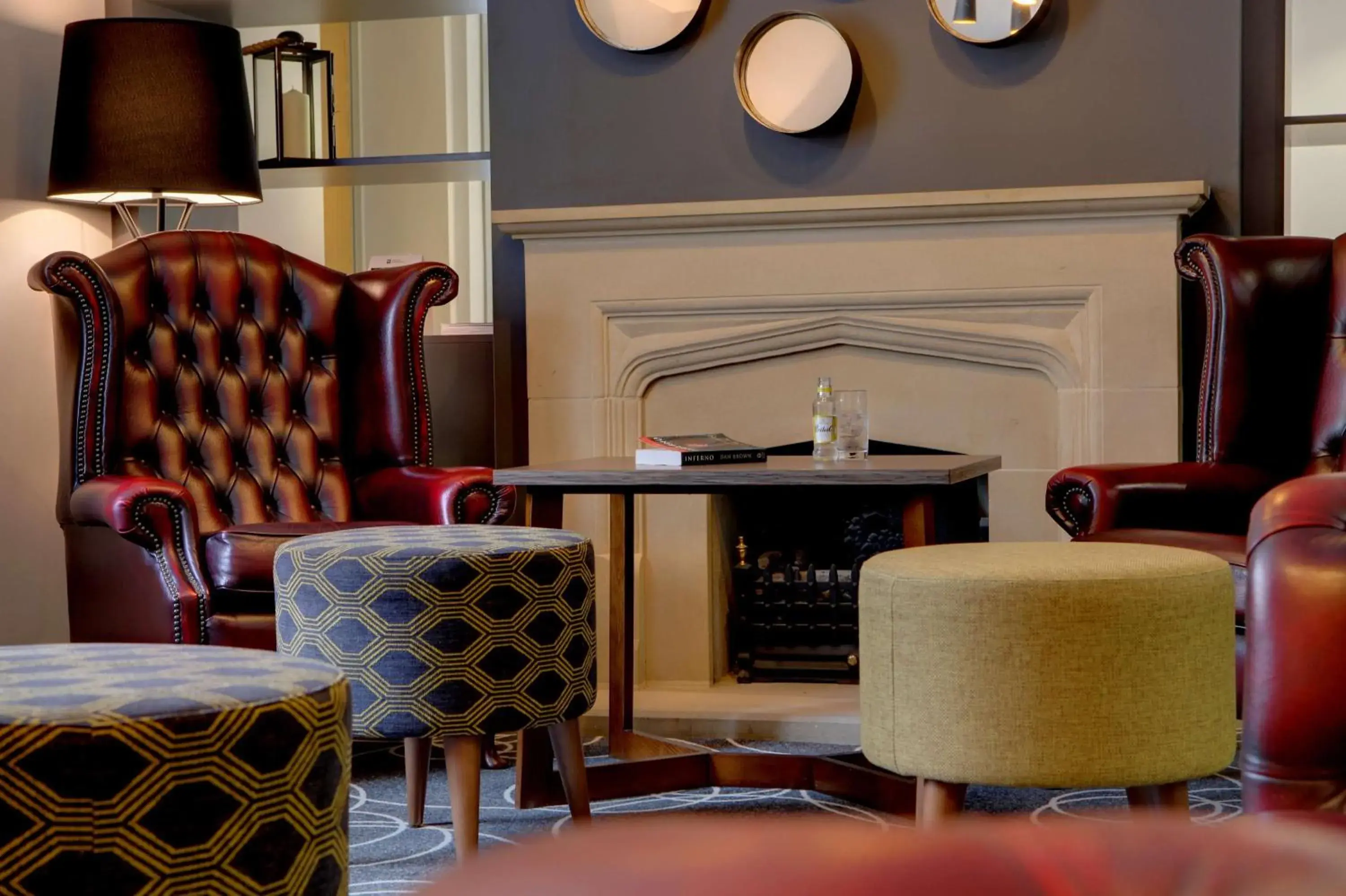 Lounge or bar in Best Western White House Hotel Lounge or bar in Best Western White House Hotel