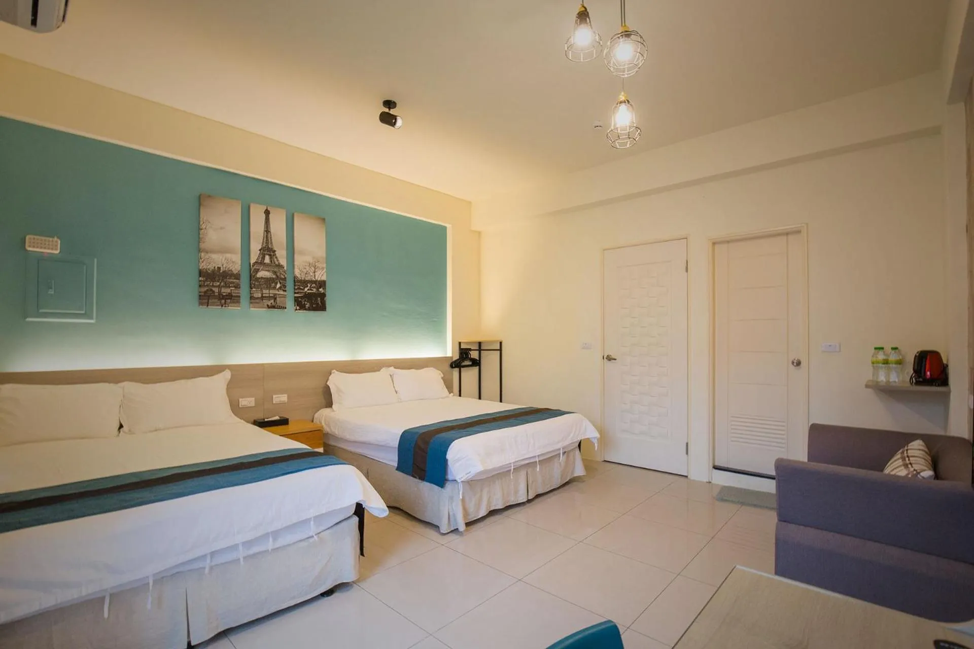 Quadruple Room in Tony's house