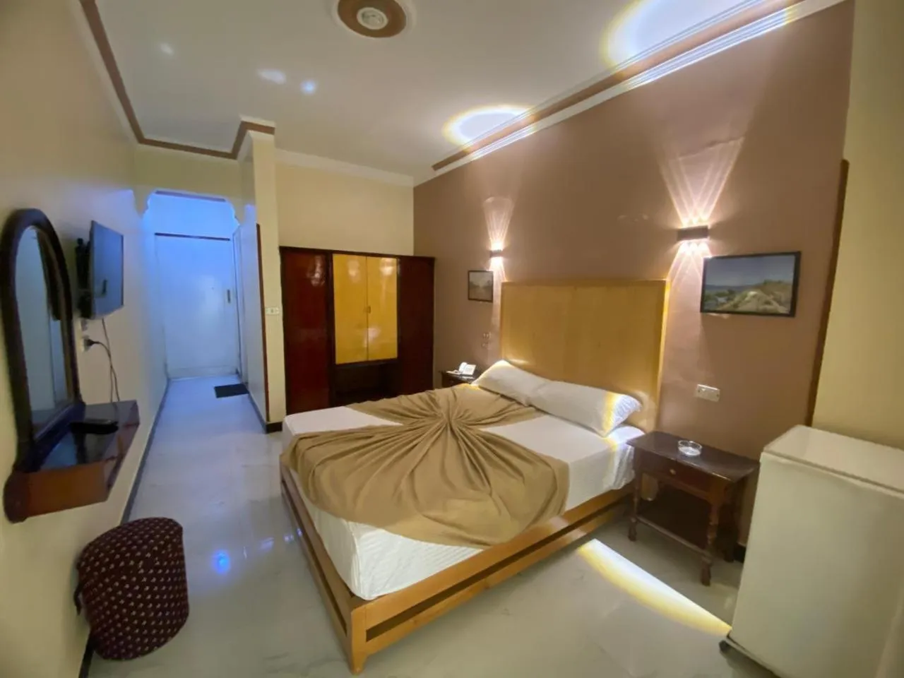 Bed in Shady Hotel Luxor