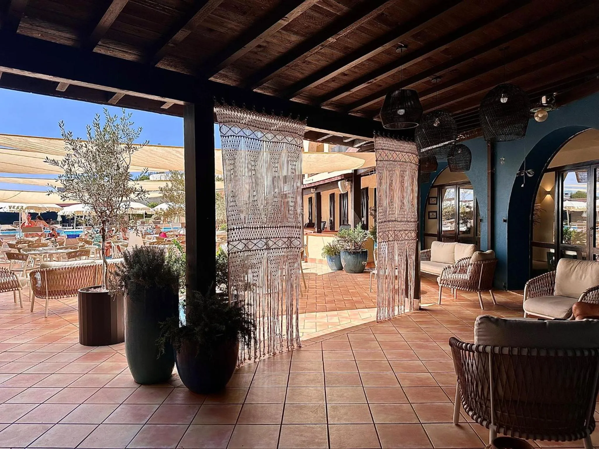 Swimming pool in Hotel Calabona
