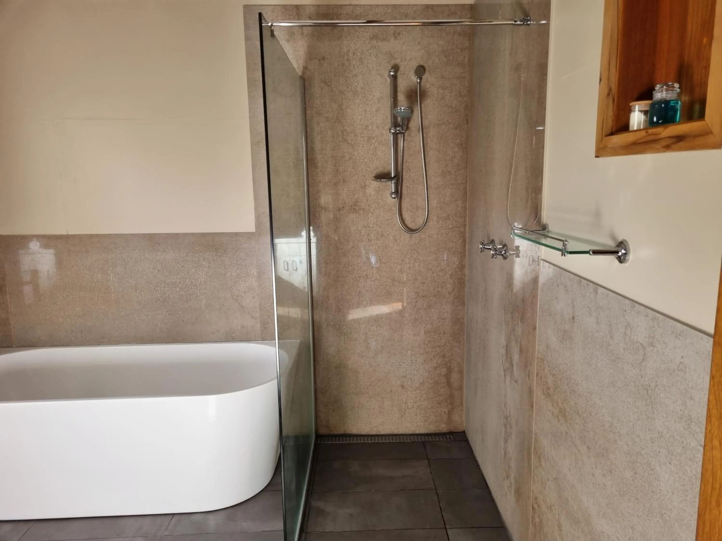 Bathroom in Cradle Alpine Retreat