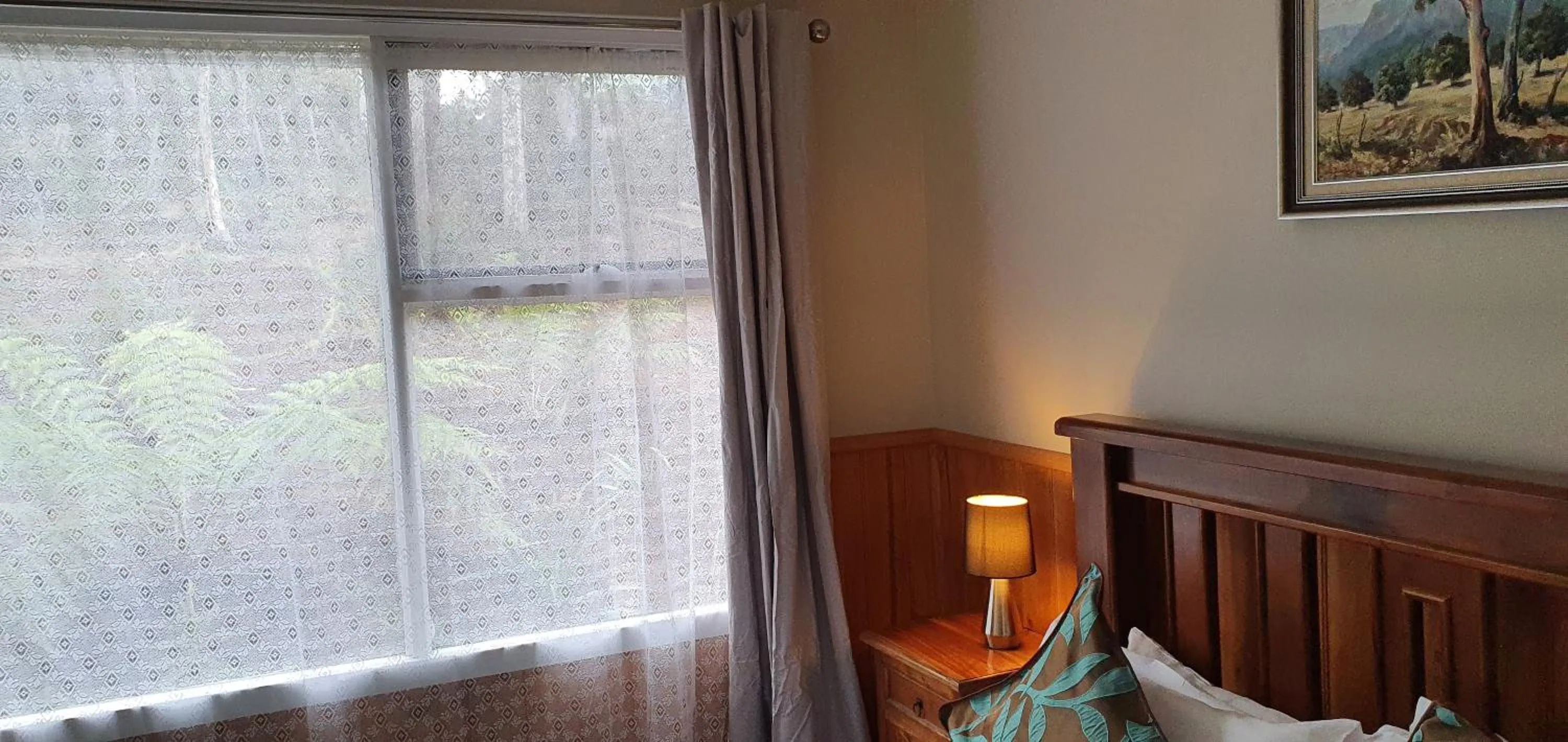 View (from property/room), Bed in Cradle Alpine Retreat