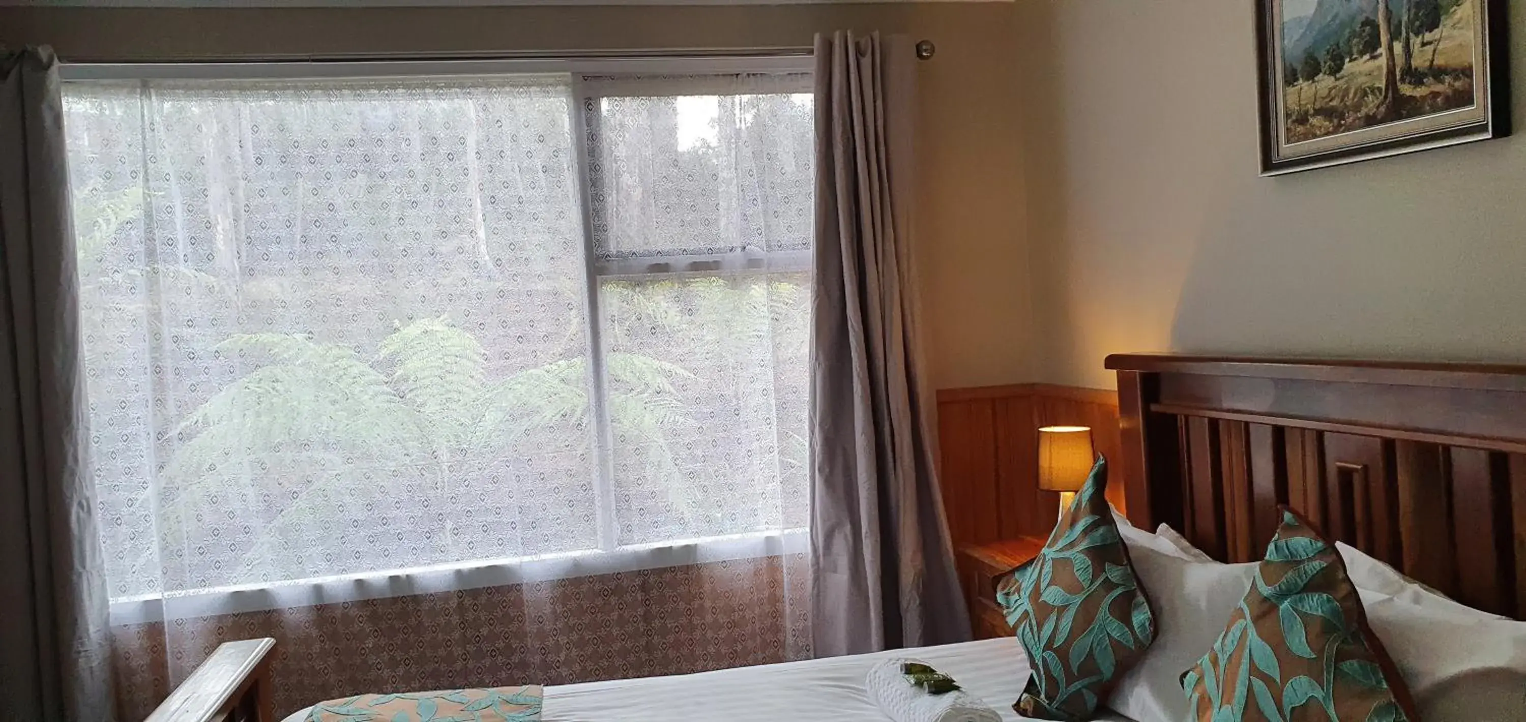 Bedroom, Bed in Cradle Alpine Retreat Bedroom, Bed in Cradle Alpine Retreat