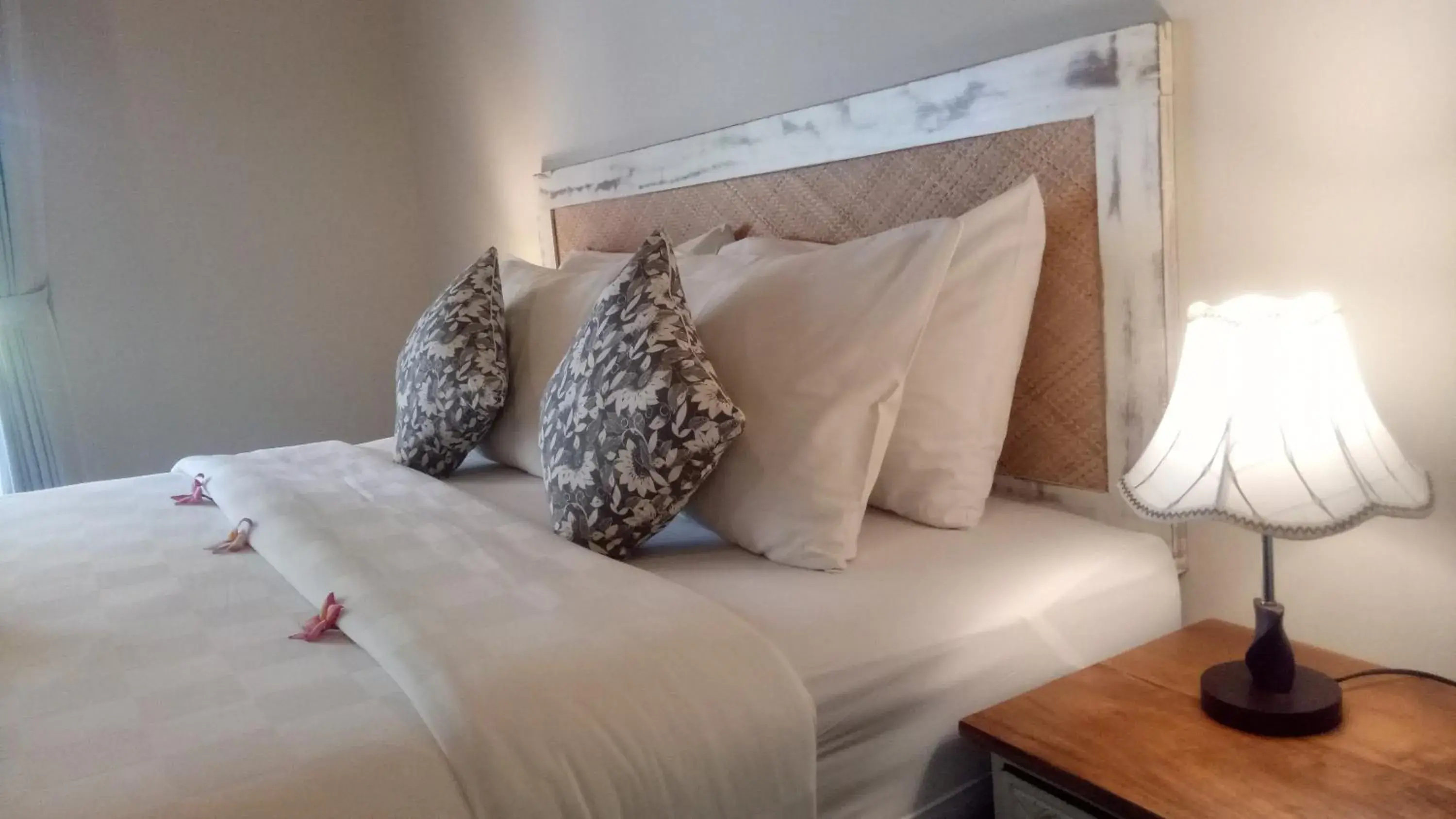 Standard Double Room in Jukung Dua Guest House Standard Double Room in Jukung Dua Guest House