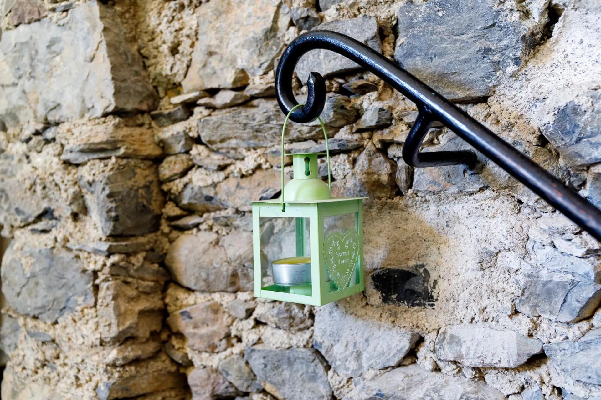 Decorative detail in Arvé Castelbianco - B&B e Appartamento