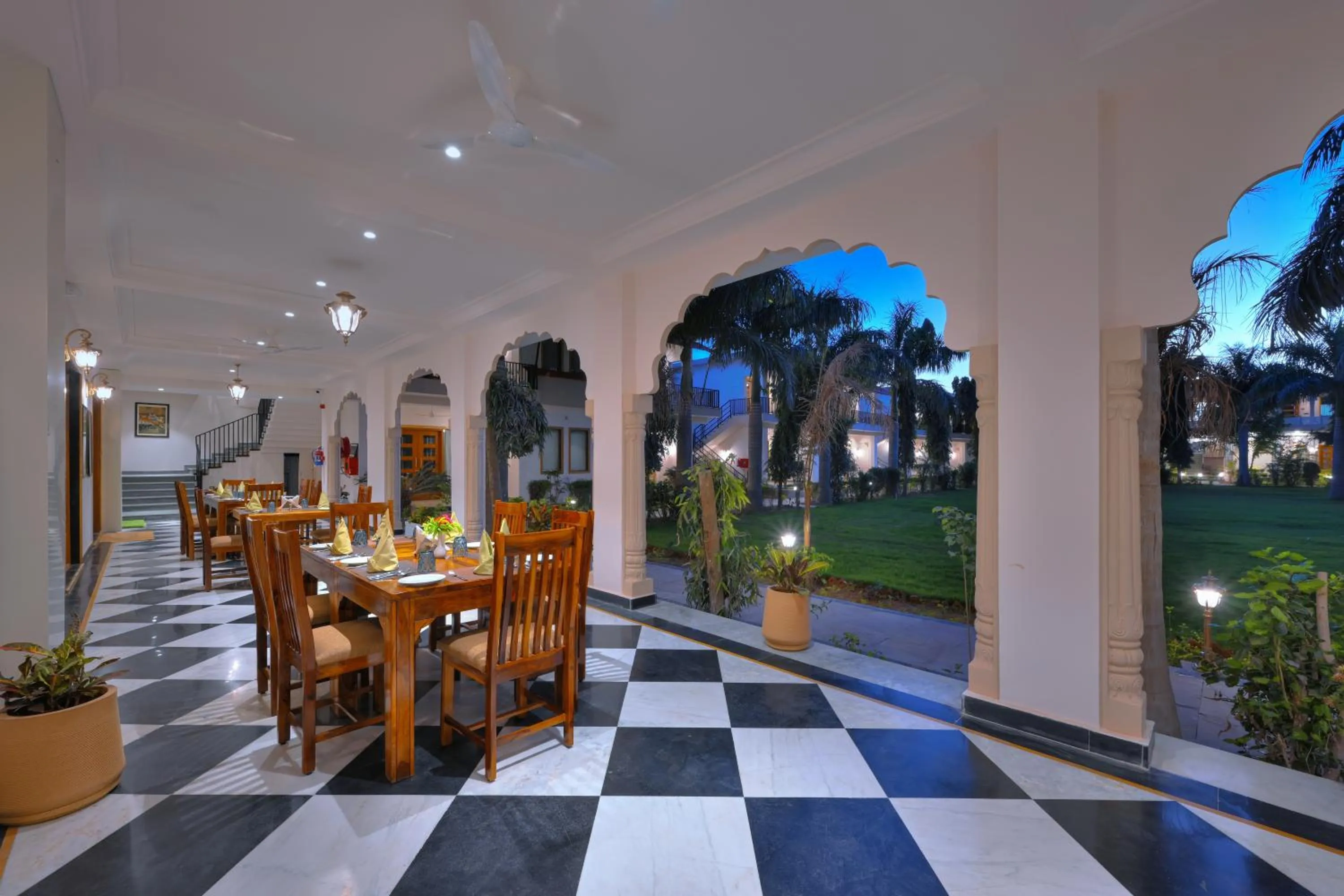 Restaurant/places to eat in Ranthambore Bagh Palace