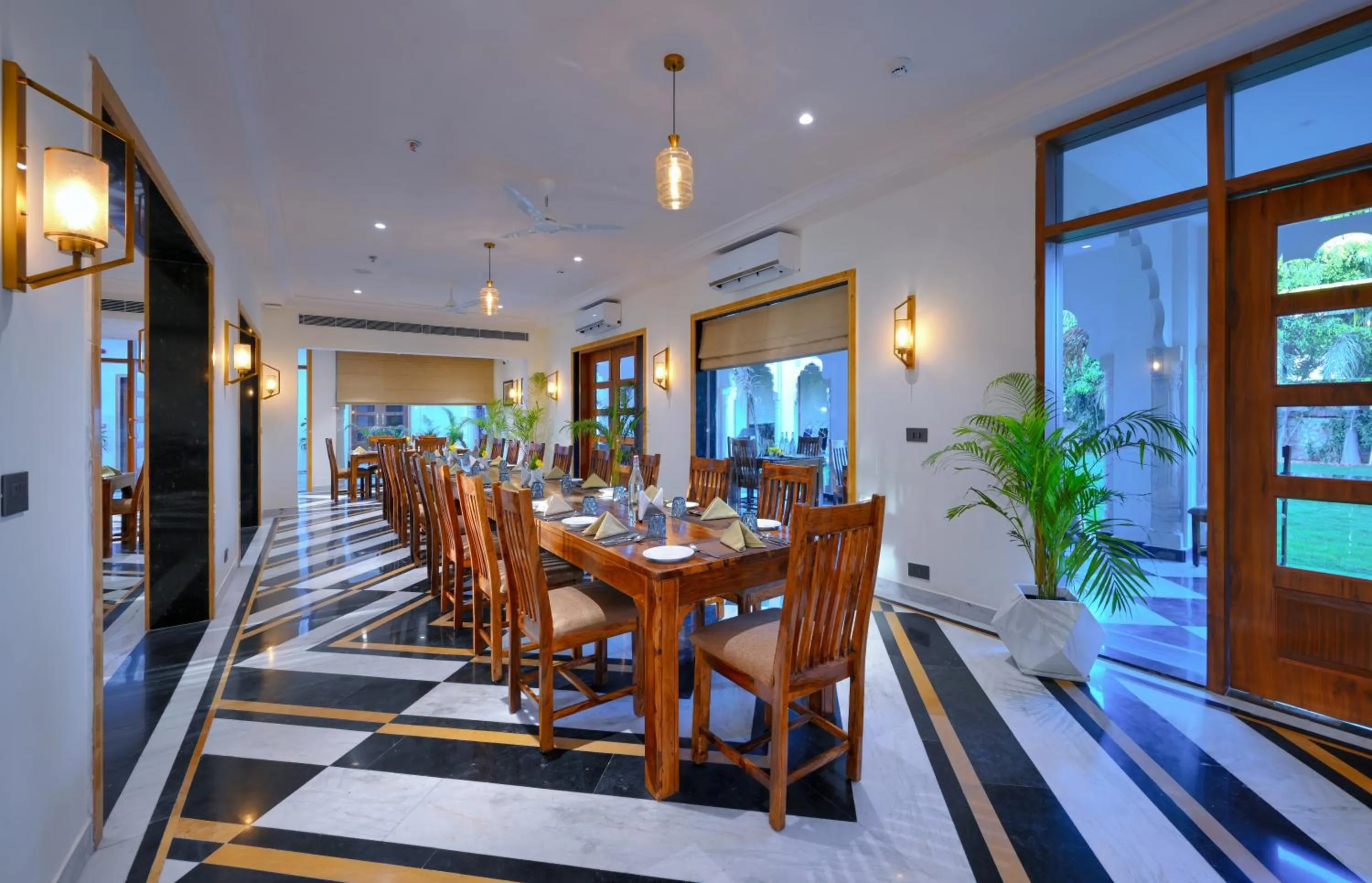 Restaurant/places to eat in Ranthambore Bagh Palace