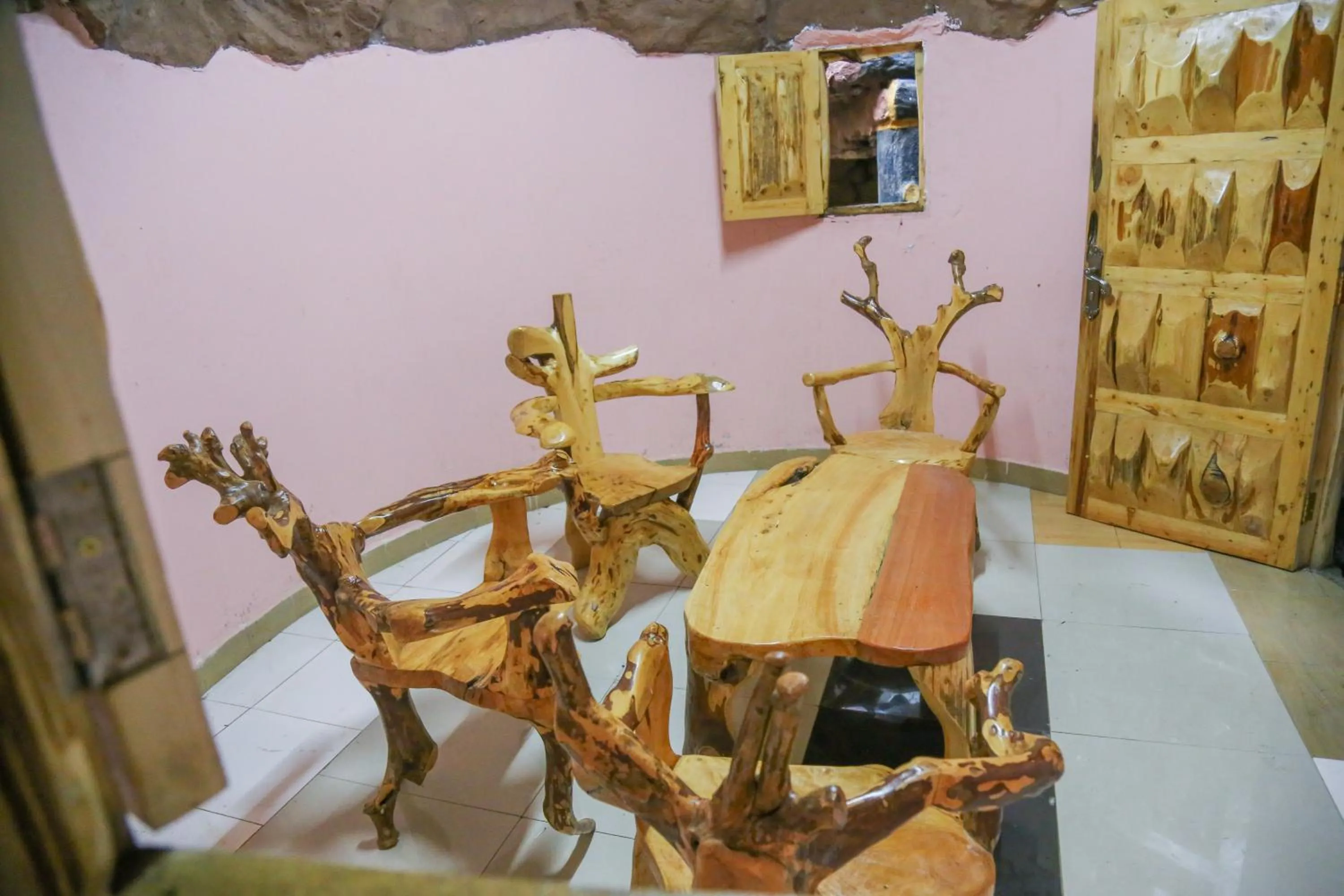 Patio in Dovenest Lodge