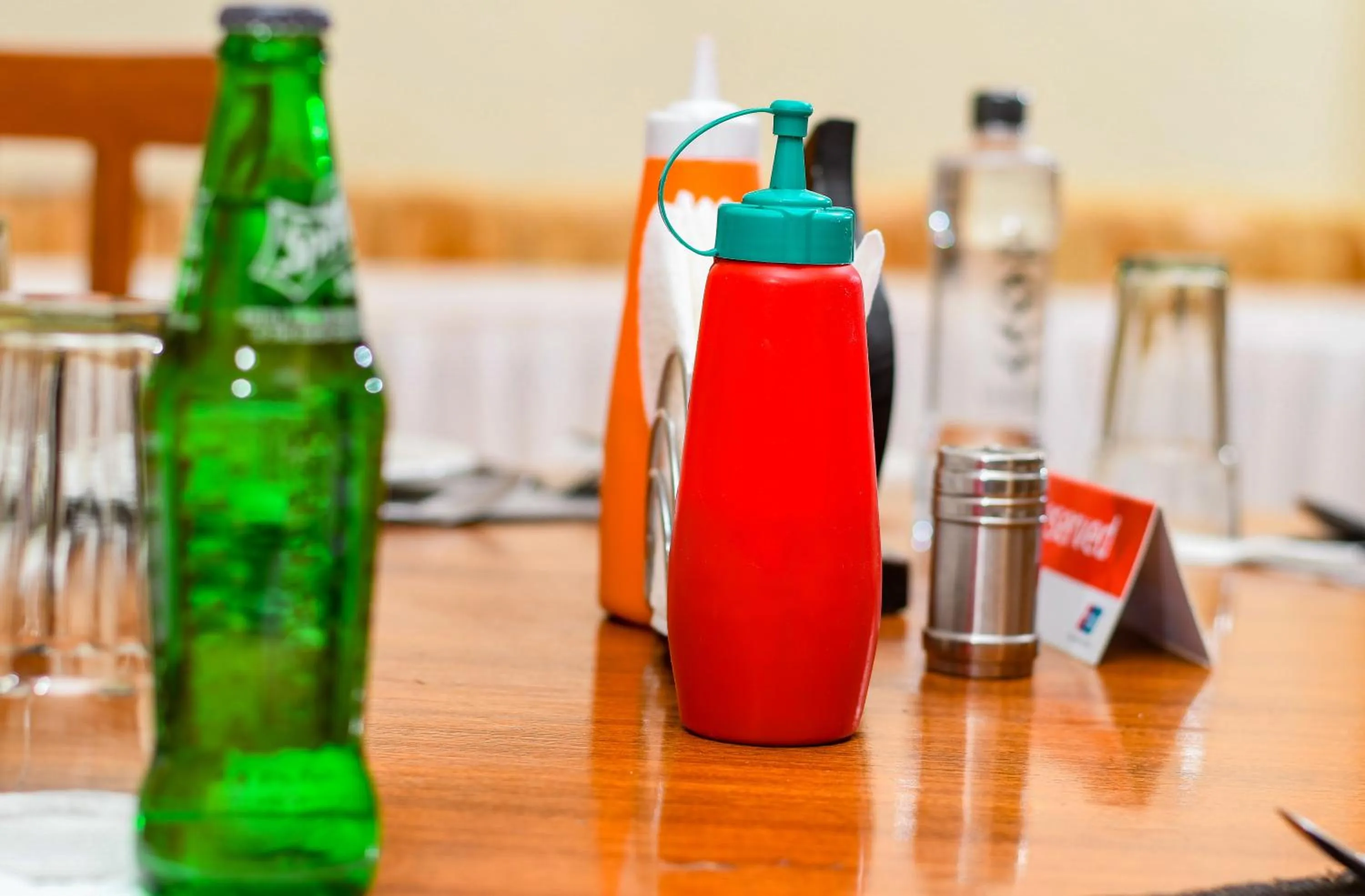 Restaurant/places to eat in Dovenest Lodge