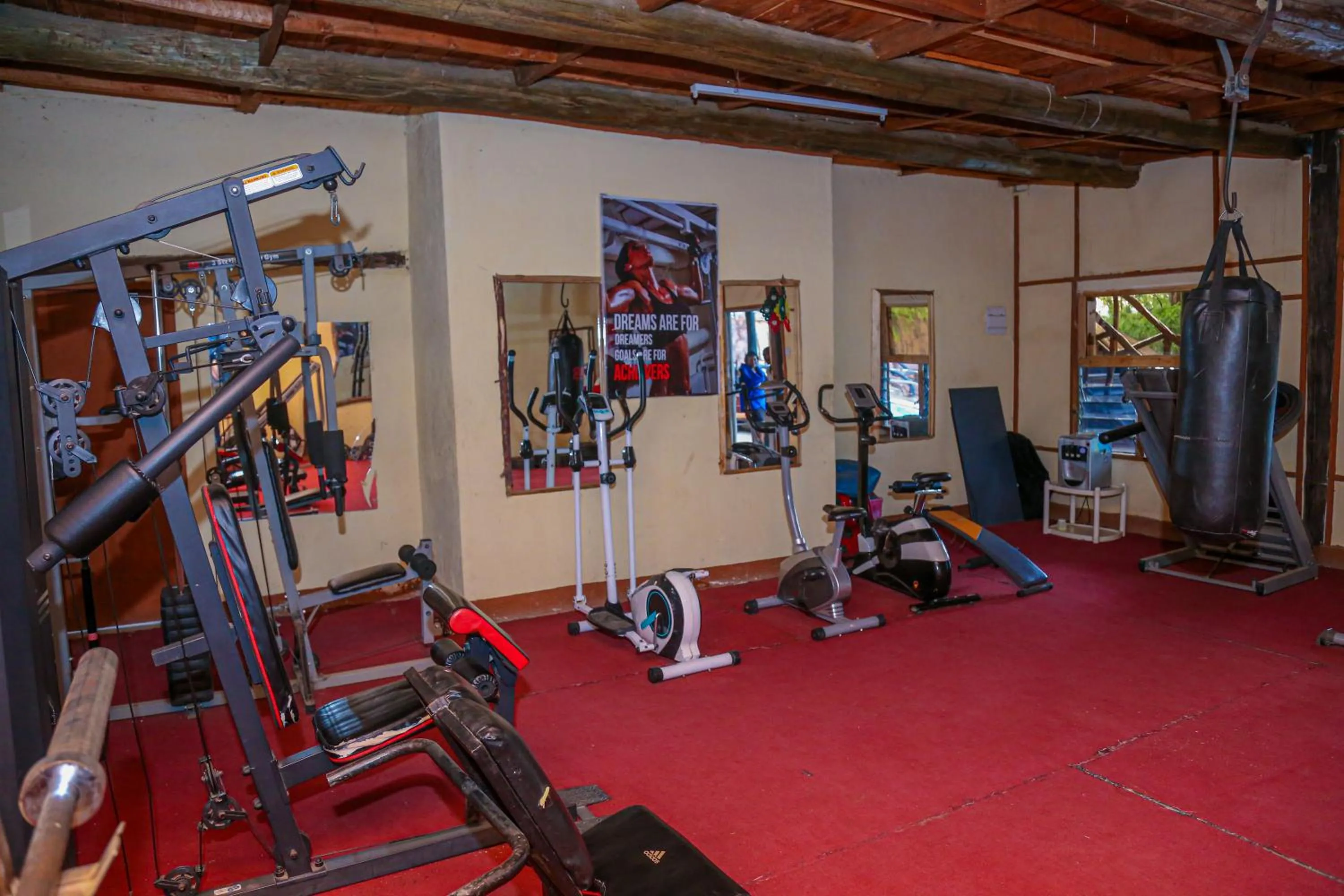Fitness centre/facilities in Dovenest Lodge