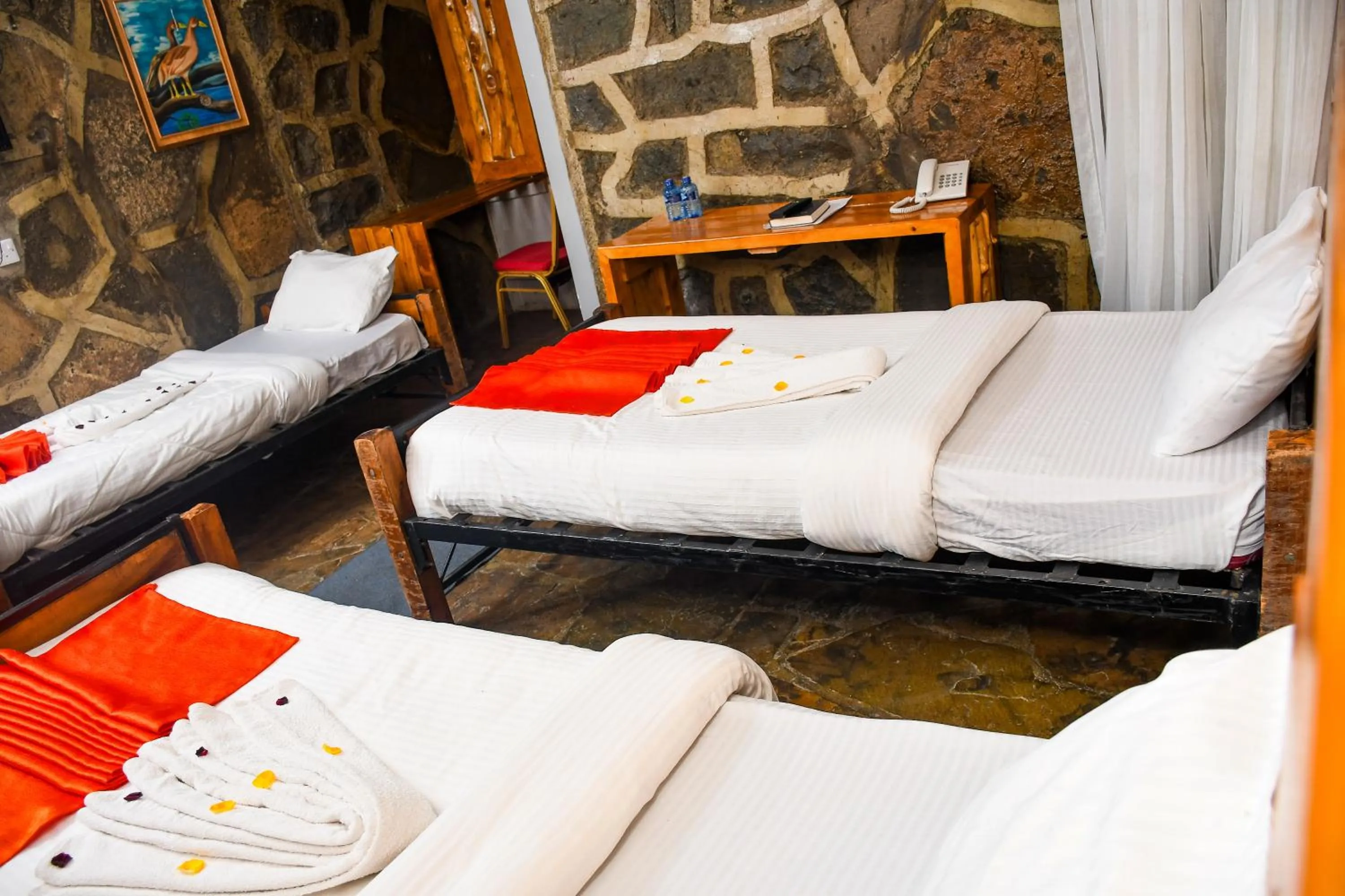 Bed in Dovenest Lodge