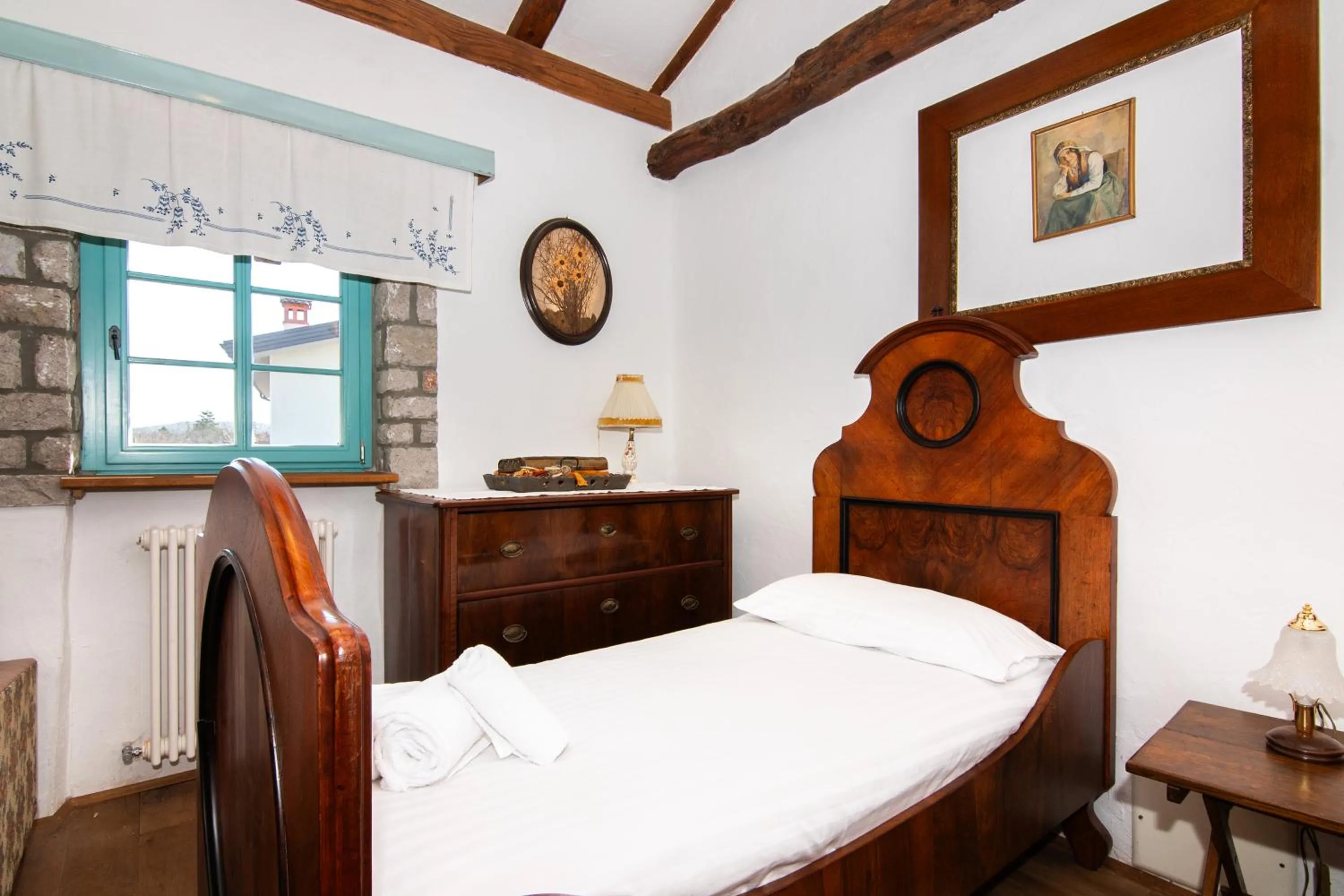 Bed in Apartments Valentinus 1800