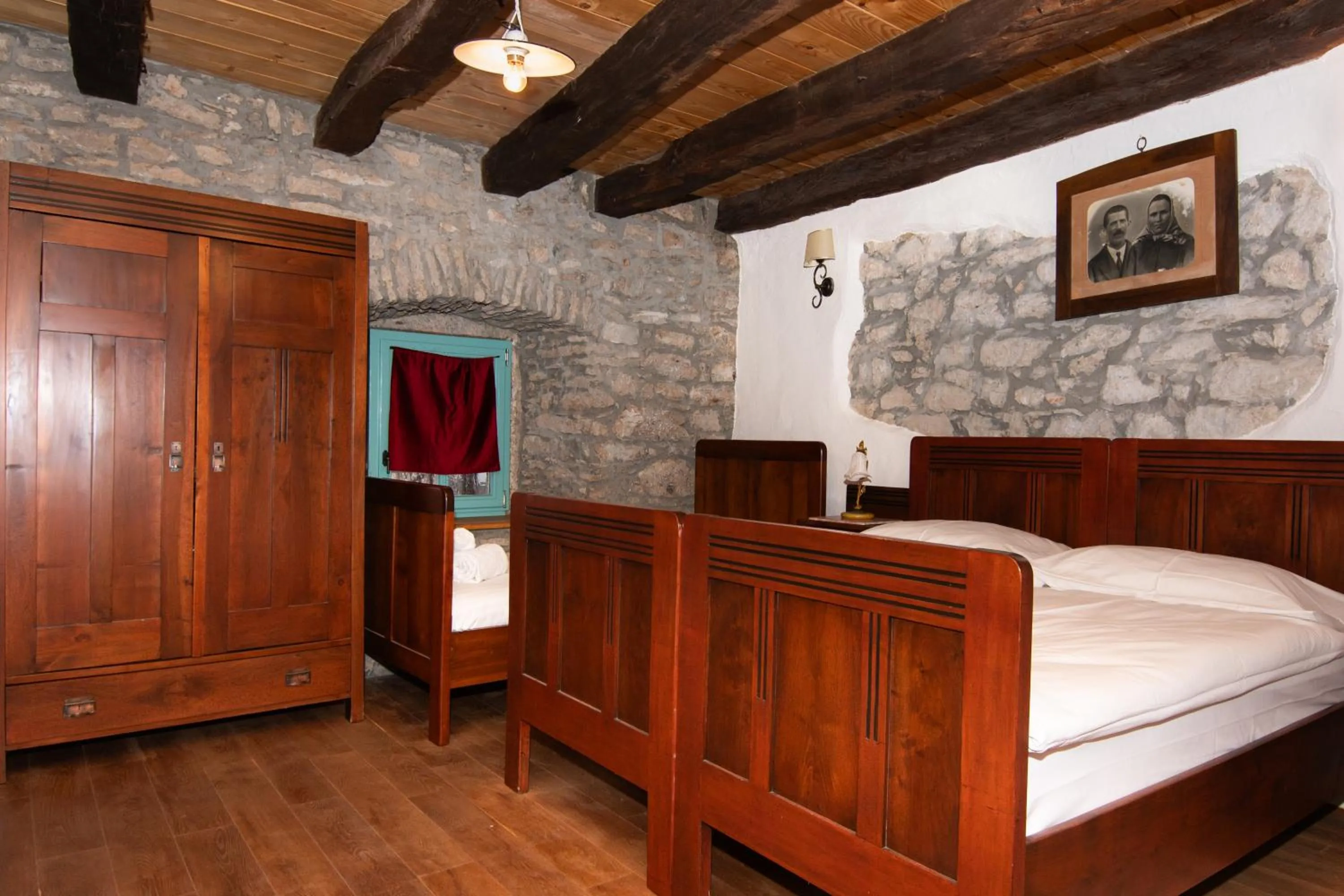Bed in Apartments Valentinus 1800