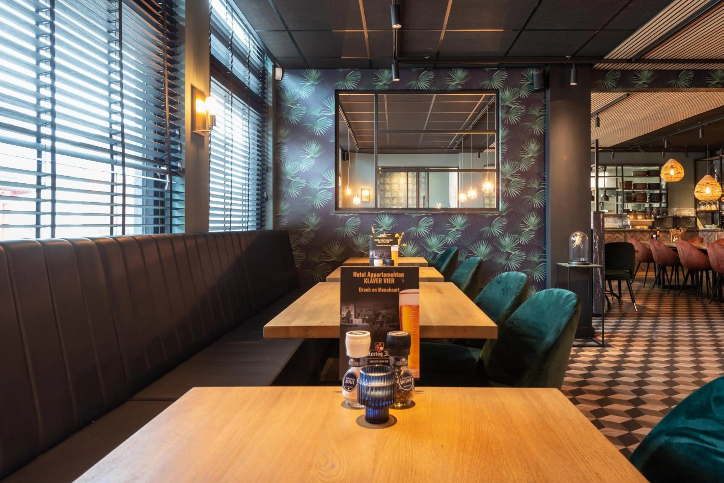 Restaurant/places to eat in Hotel-Appartementen Klaver Vier