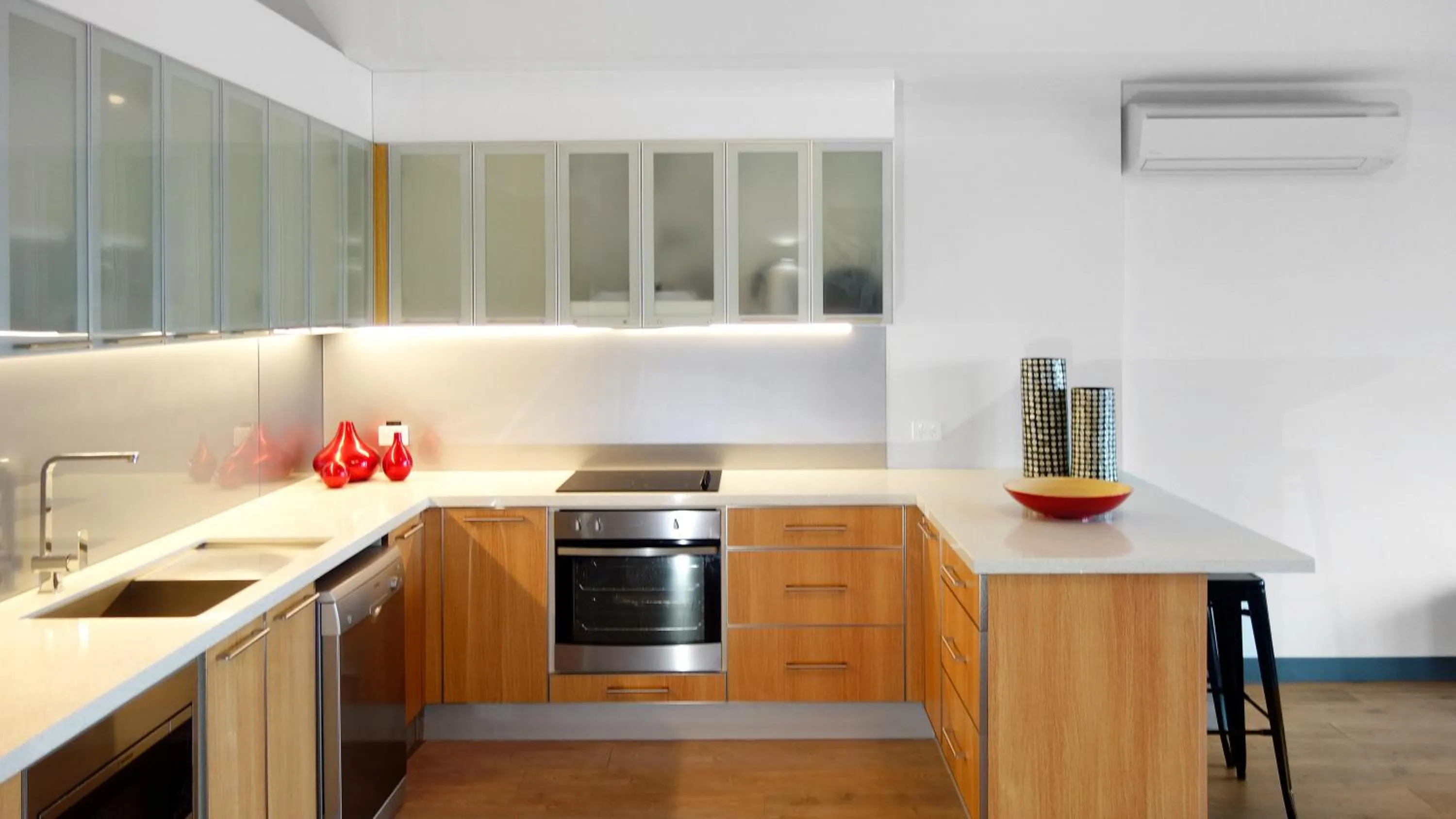 kitchen in Semaphore Splash Apartments