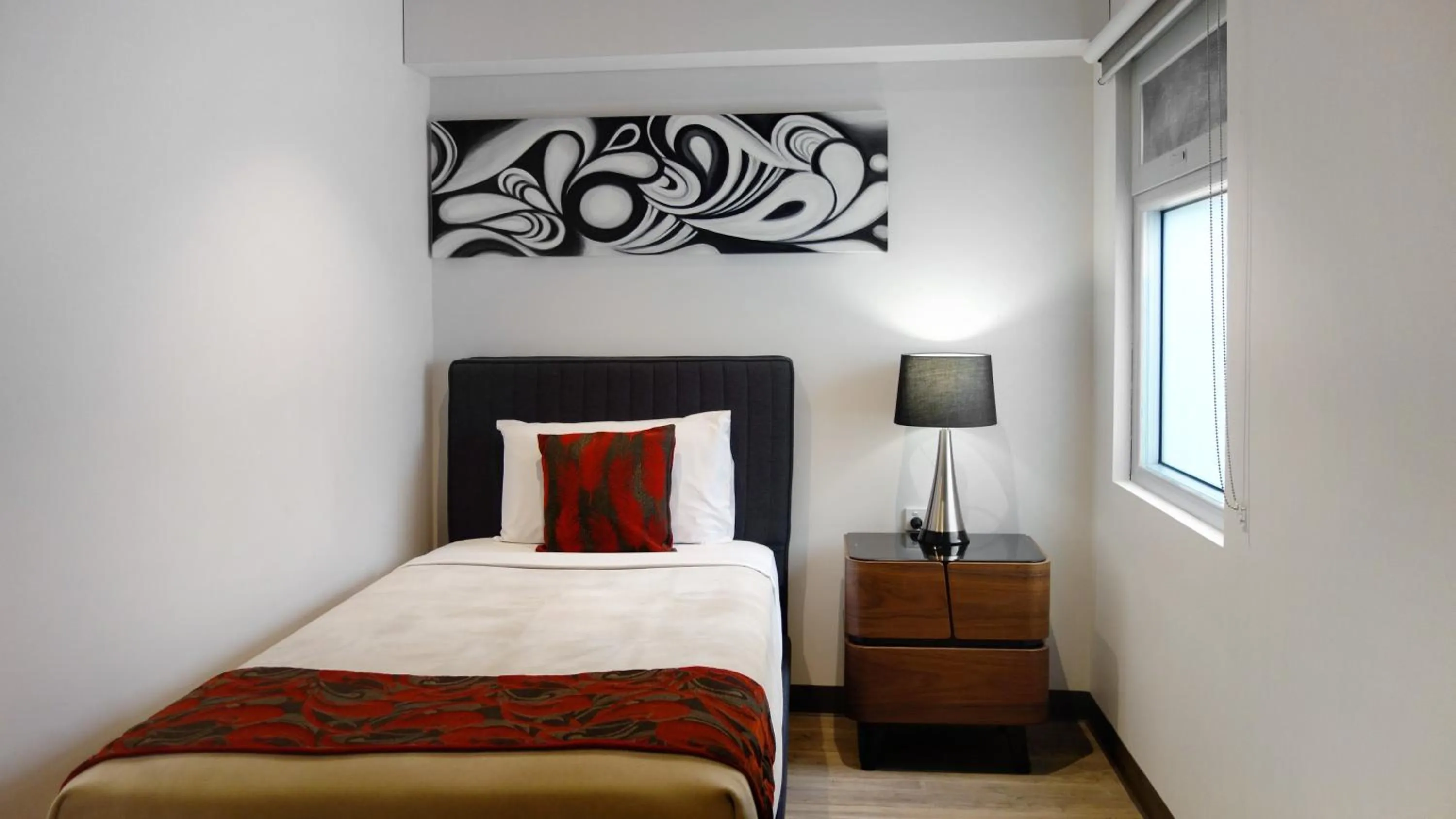 Bedroom, Bed in Semaphore Splash Apartments