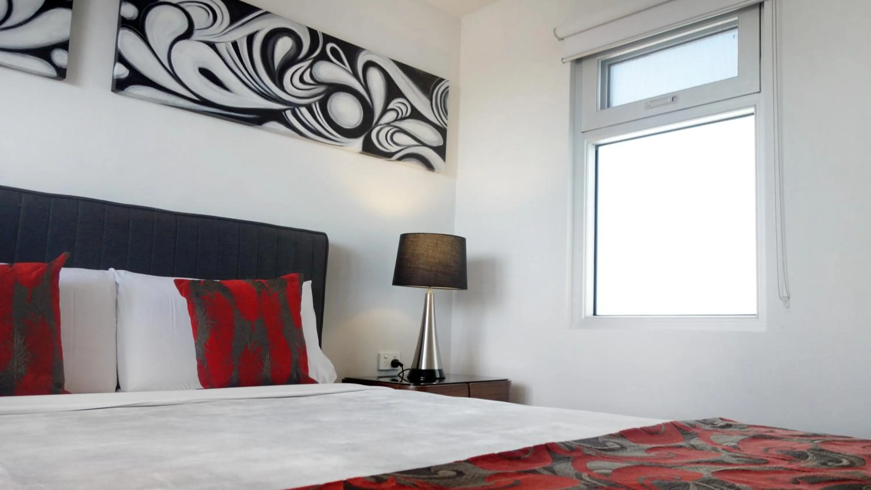 Bedroom, Bed in Semaphore Splash Apartments
