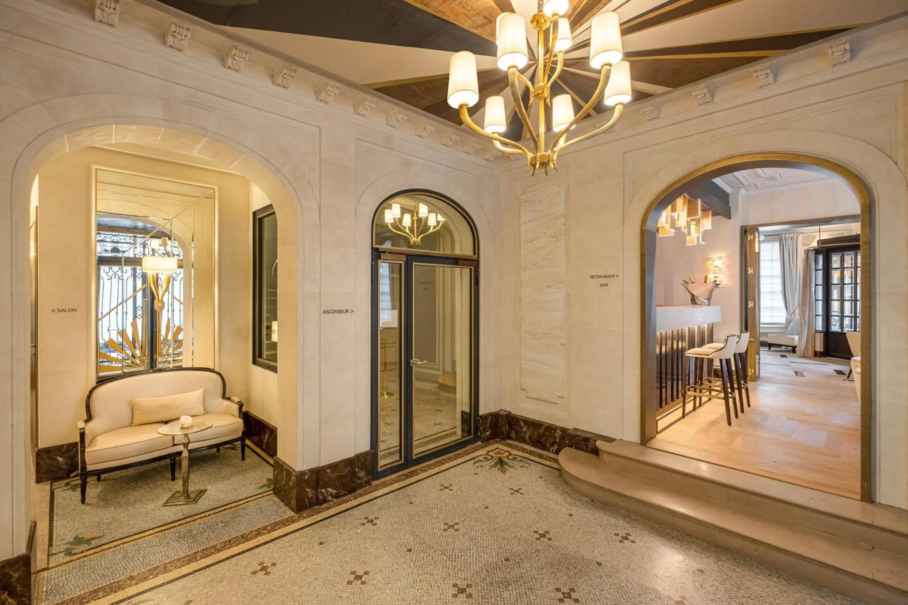 Lobby or reception in Hôtel Elysia by Inwood Hotels Lobby or reception in Hôtel Elysia by Inwood Hotels